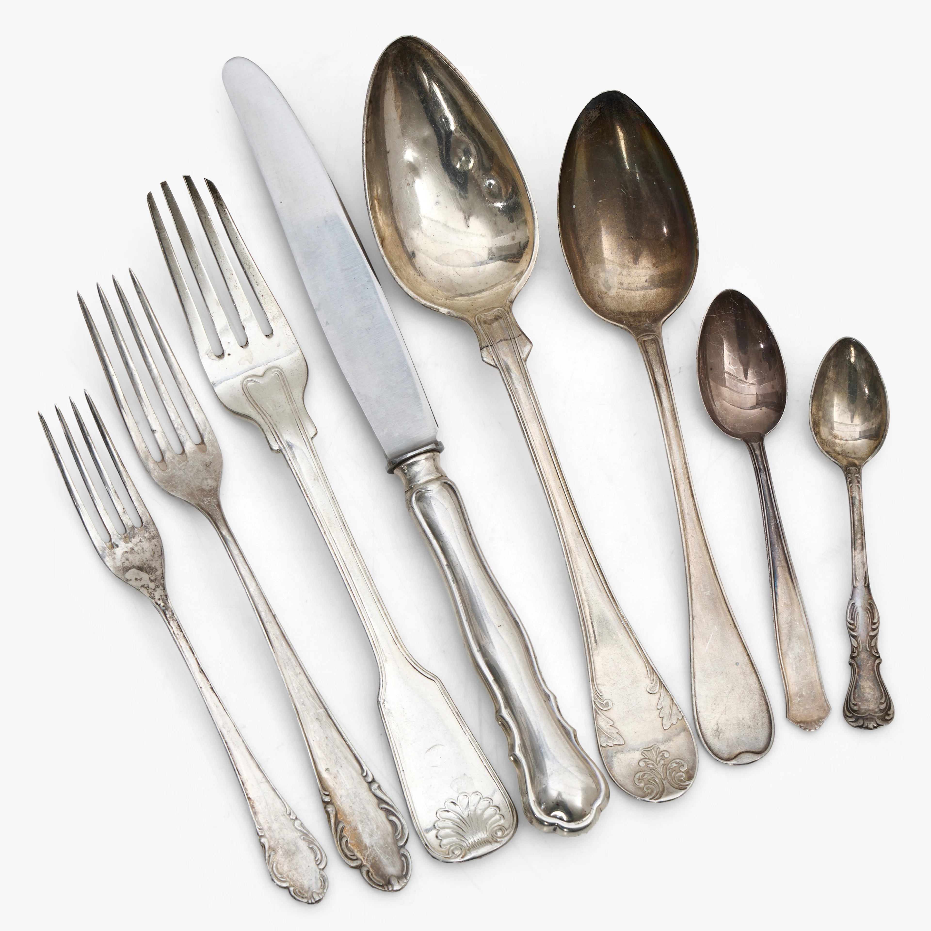 SAMLING BESTICK, silver, olika ålder och modell.