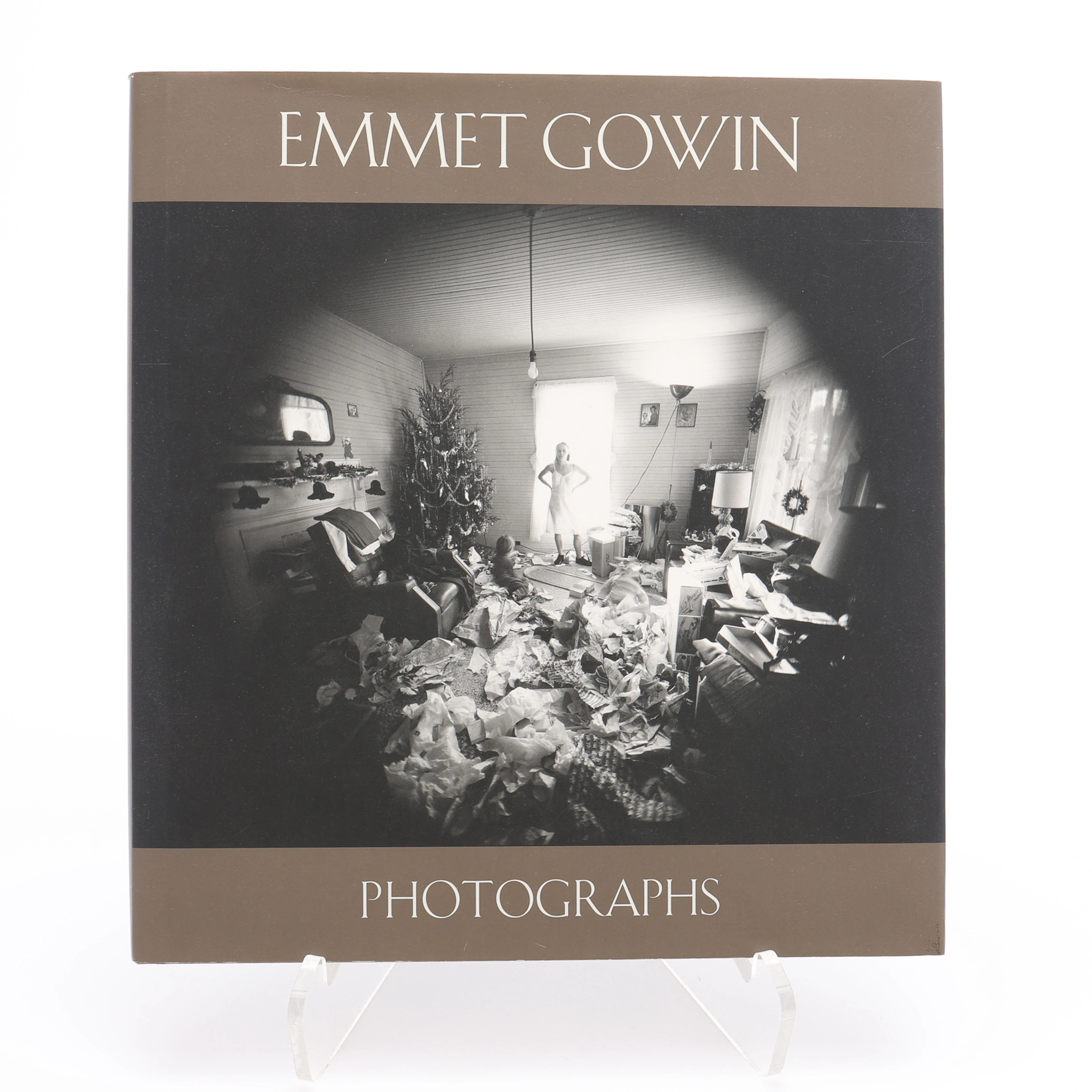 EMMET GOWINS "PHOTOGRAPHS" I NYTRYCK, 2009.