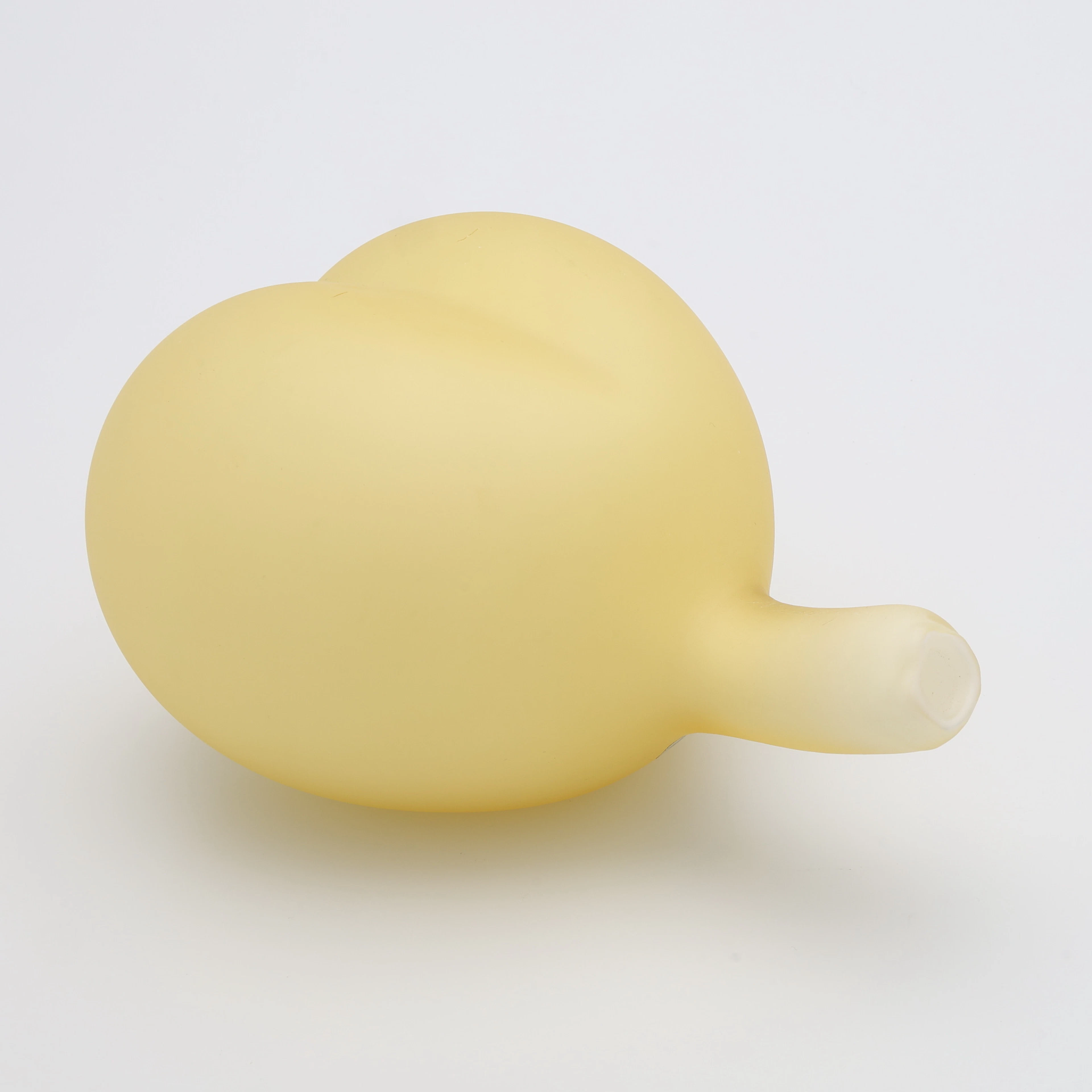 OIVA TOIKKA. GLASFRUKT UR SERIEN "PRO ARTE", FÖR NUUTAJÄRVI, 1989