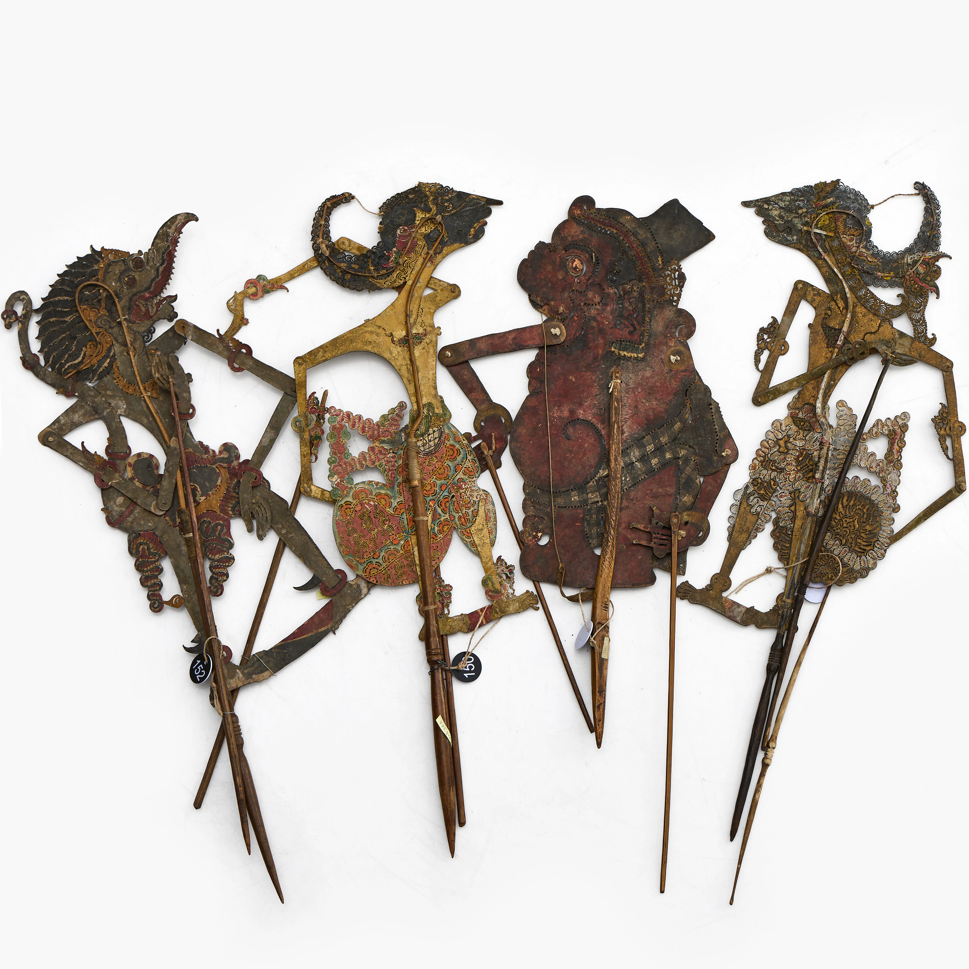 WAYANG KULIT, 4 st skuggdockor, Indonesien, 1900-tal, delvis med ledade armar.
