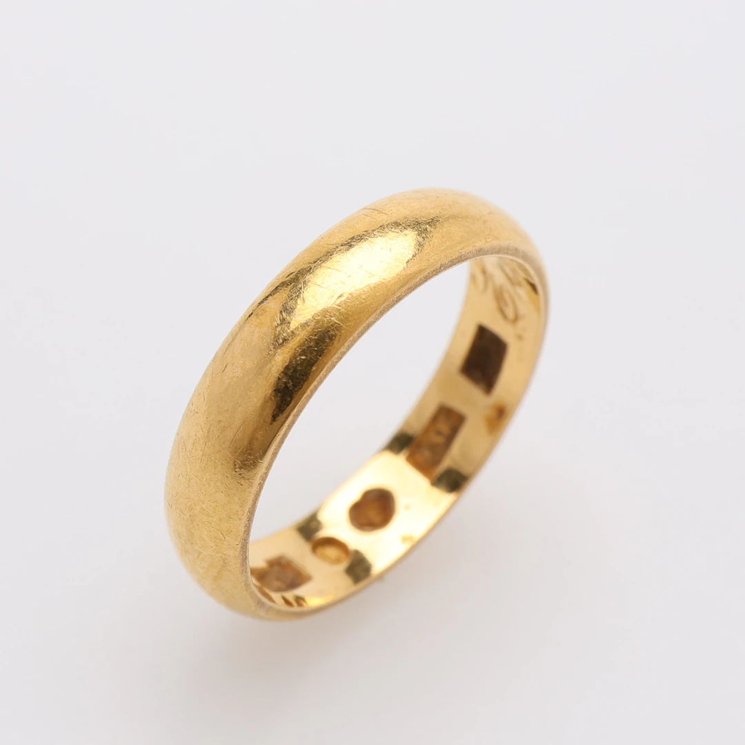 SLÄT RING, 23 k guld, 5 g.