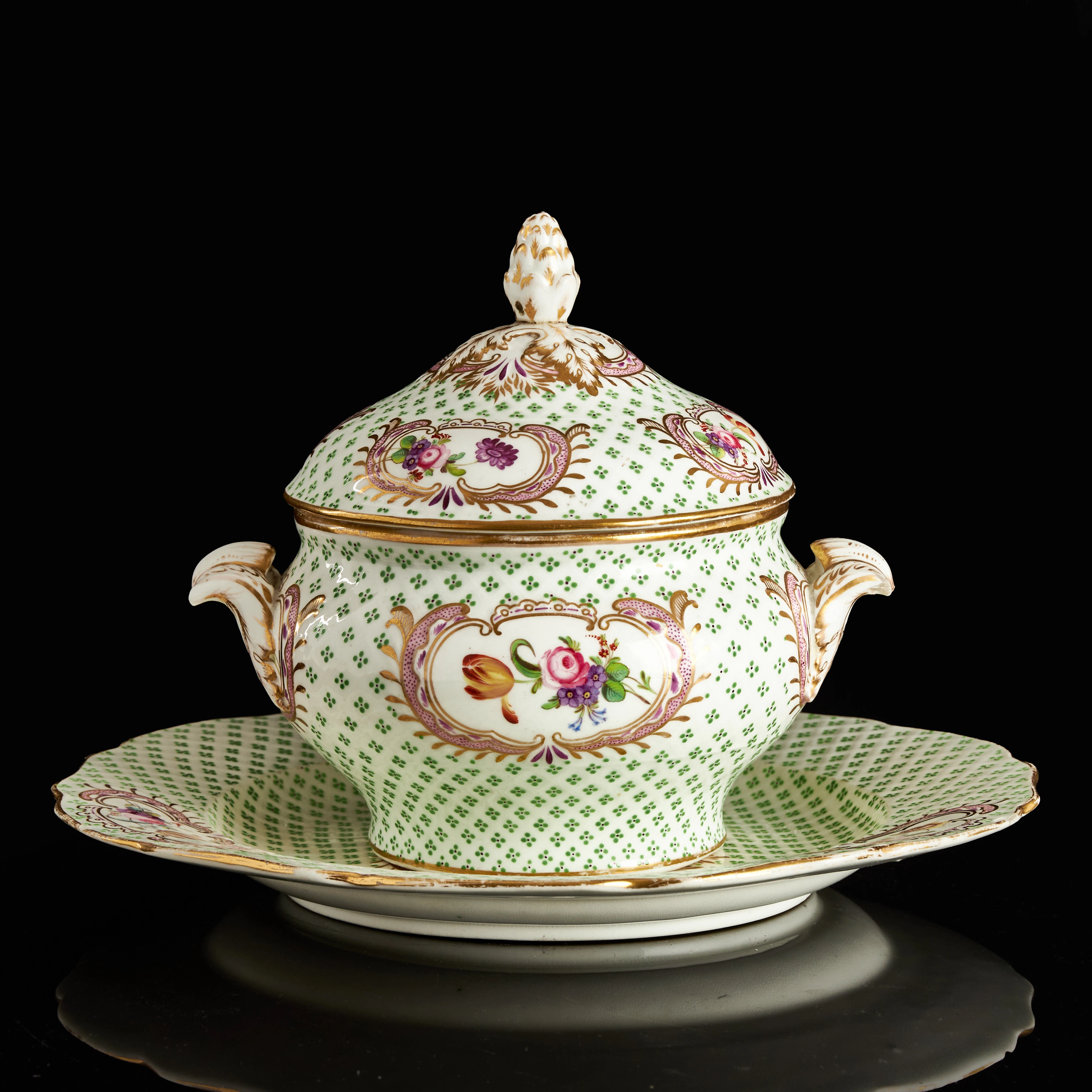 TERRIN och TALLRIK, England, 1800-talets första hälft, flintporslin