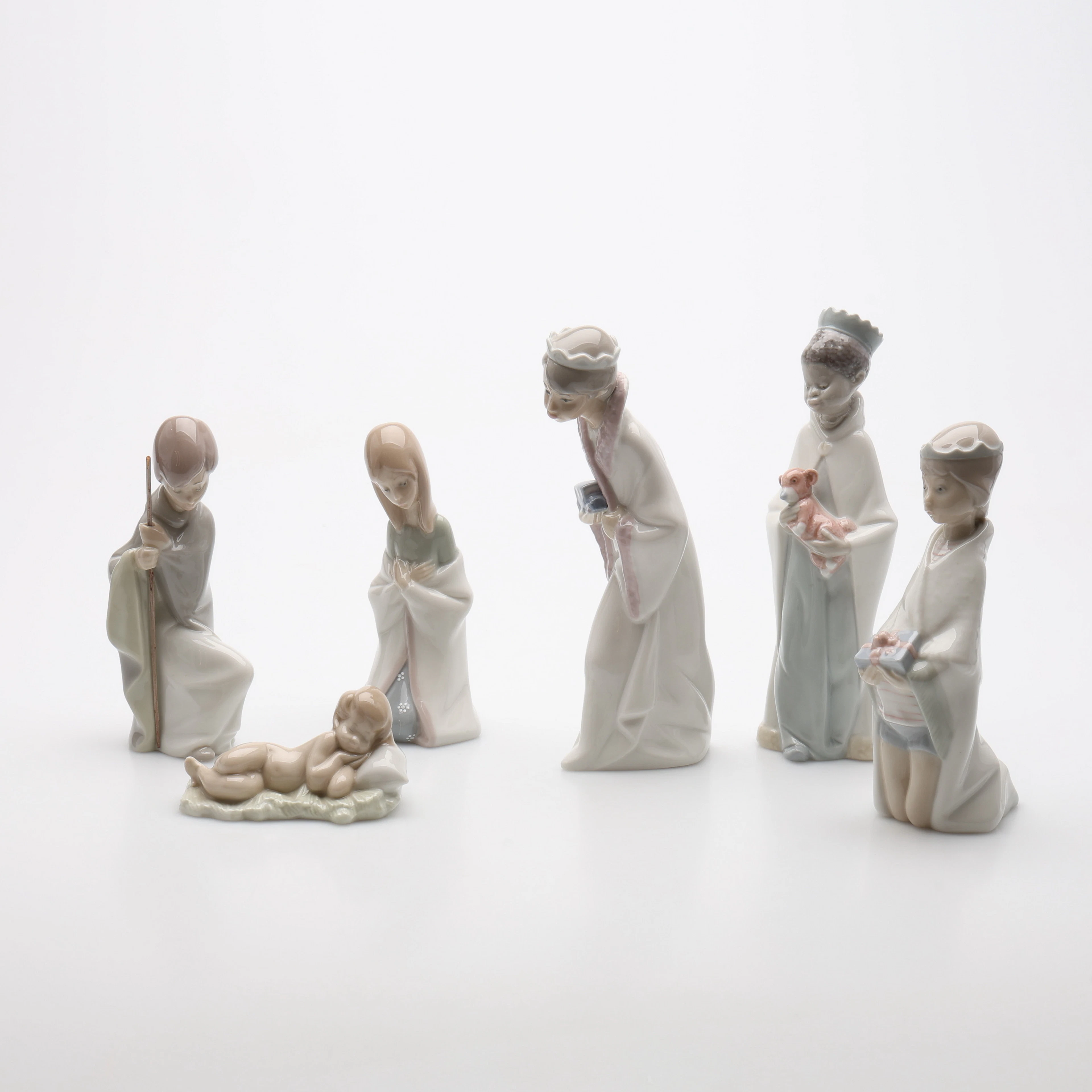 FIGURINER, 6 ST, PORSLIN, TILL JULKRUBBA, LLADRO, SPANIEN.