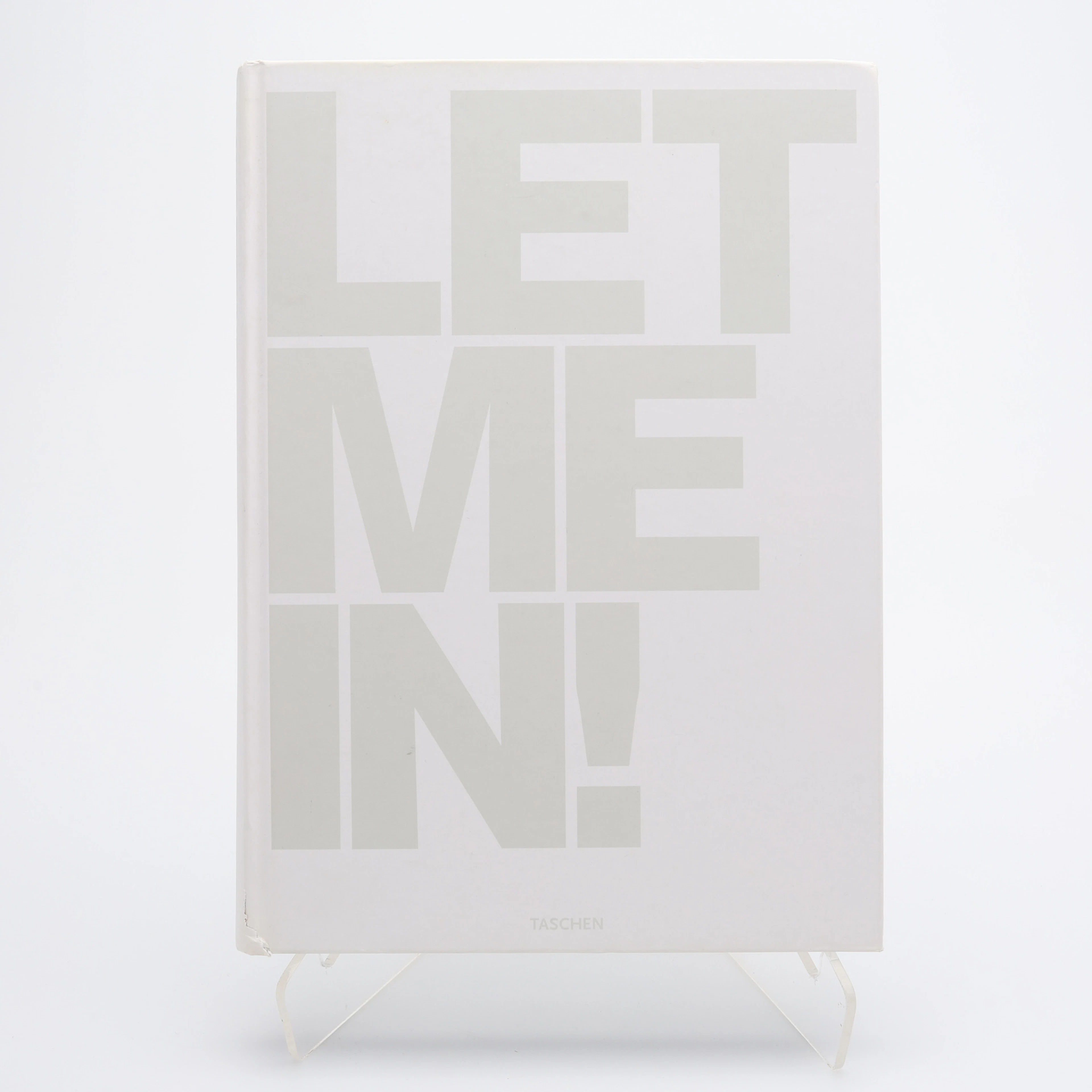 FOTO. DEN PERUANSKE FOTOGRAFEN MARIO TESTINOS "LET ME IN!", 2007.