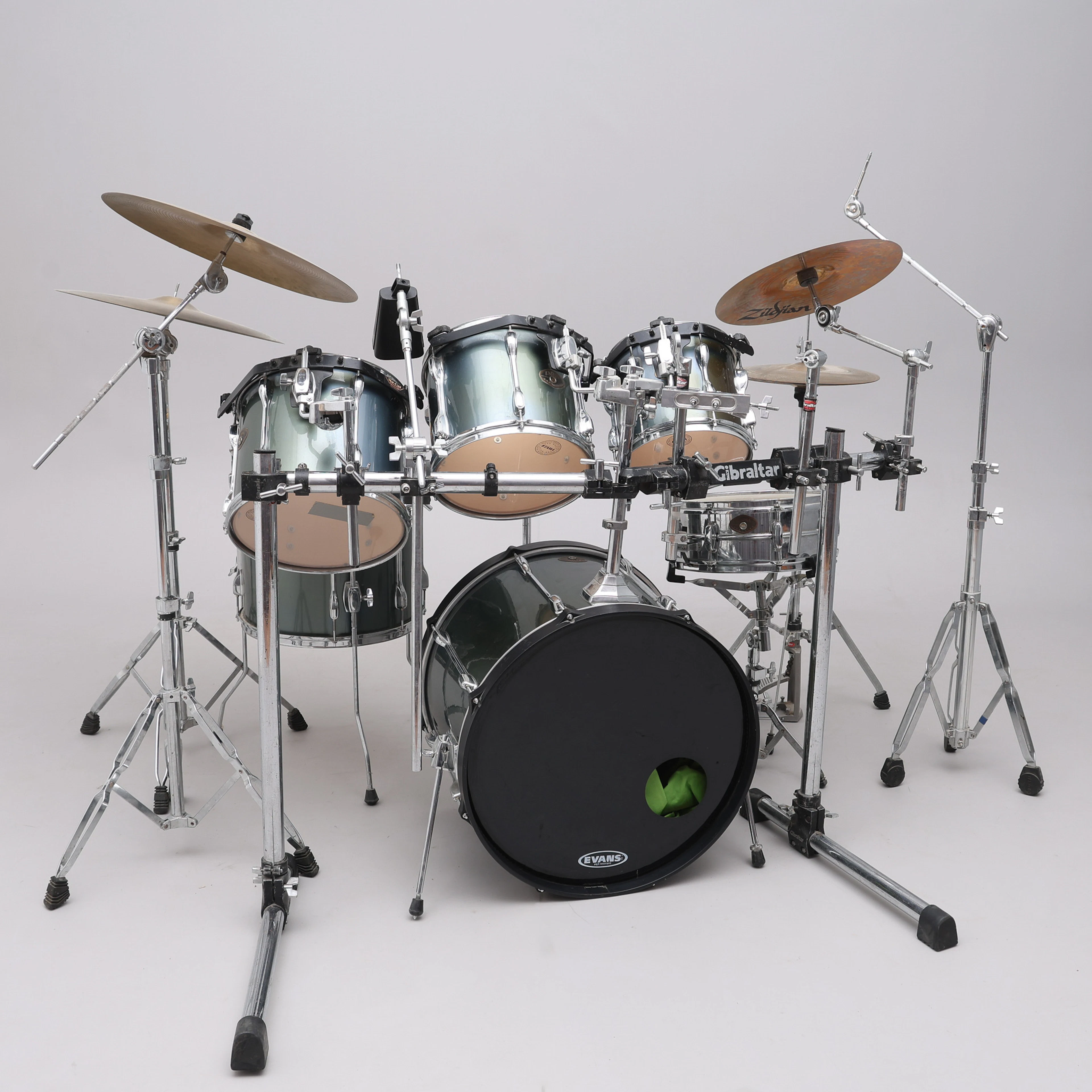 TRUMSET, 6-PIECE TAMA ROCKSTAR, TAIWAN.