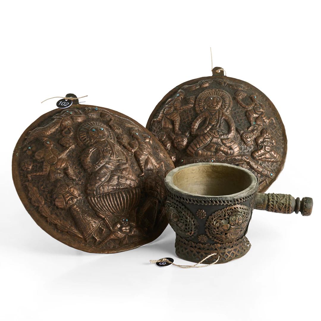 RELIEFER, 1 par, OFFERGRYTA, Indien, Sringar, koppar på trä, 1900-talets slut.