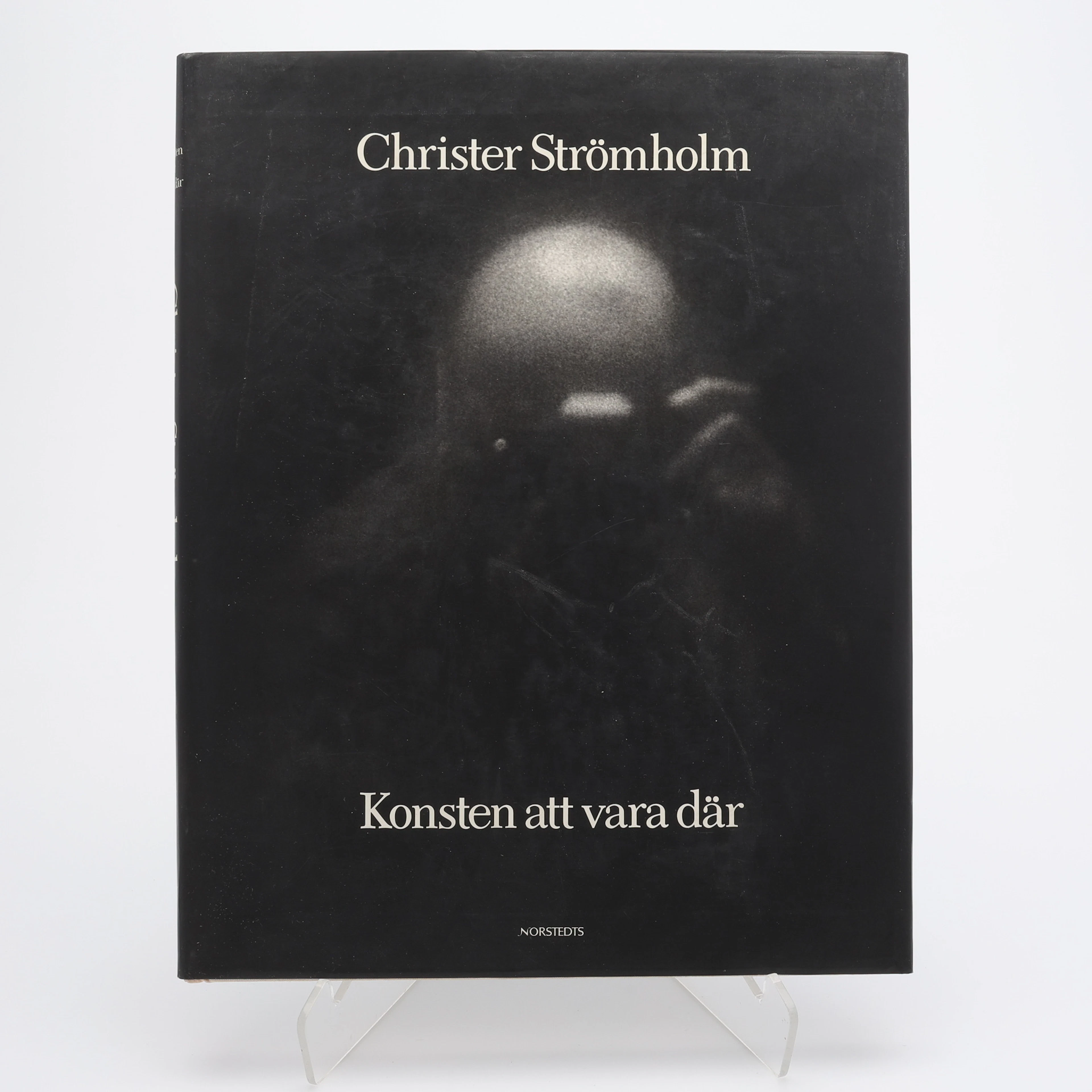 FOTO. DEN SVENSKE FOTOGRAFEN CHRISTER STRÖMHOLMS "KONSTEN ATT VARA