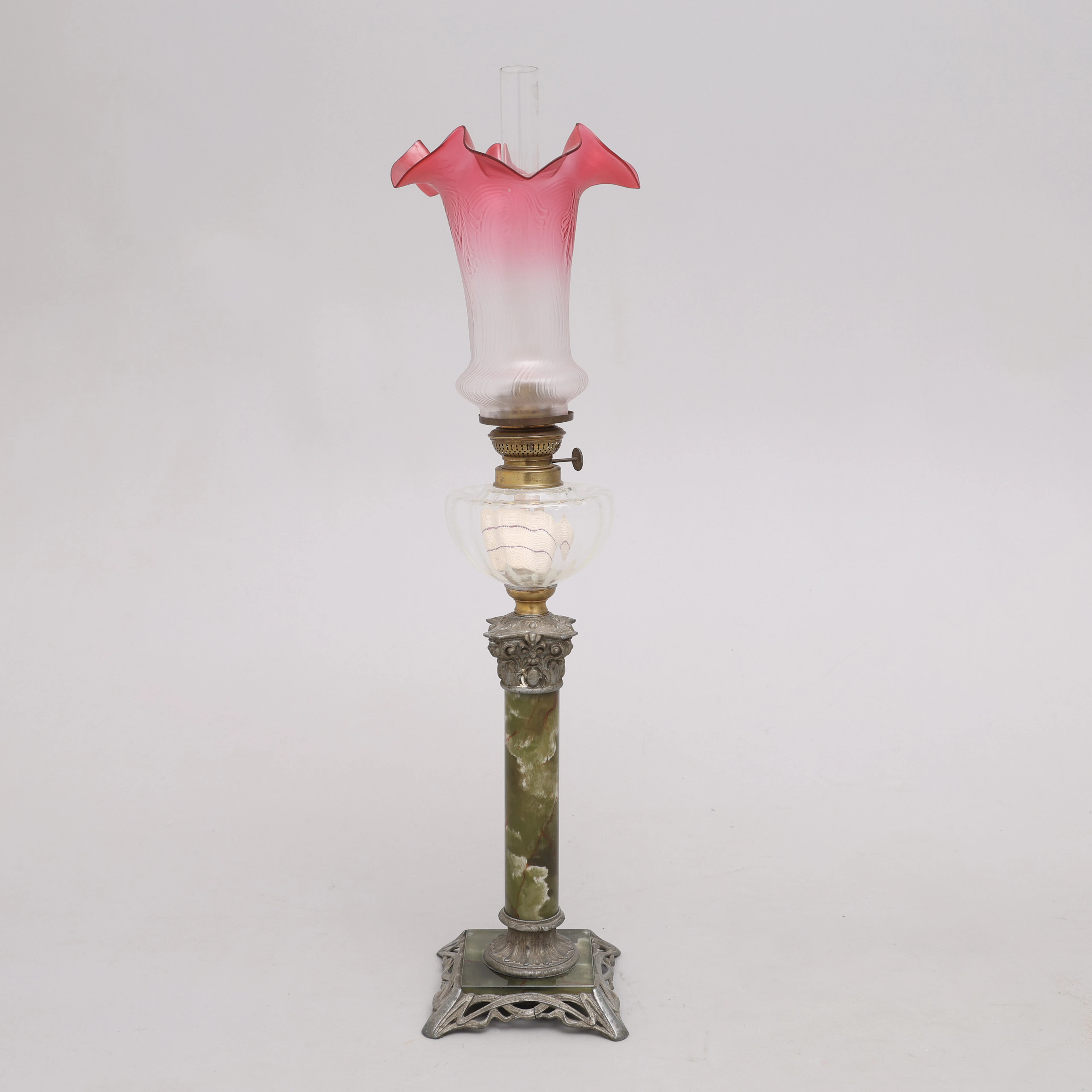 BORDSFOTOGENLAMPA, JUGEND.