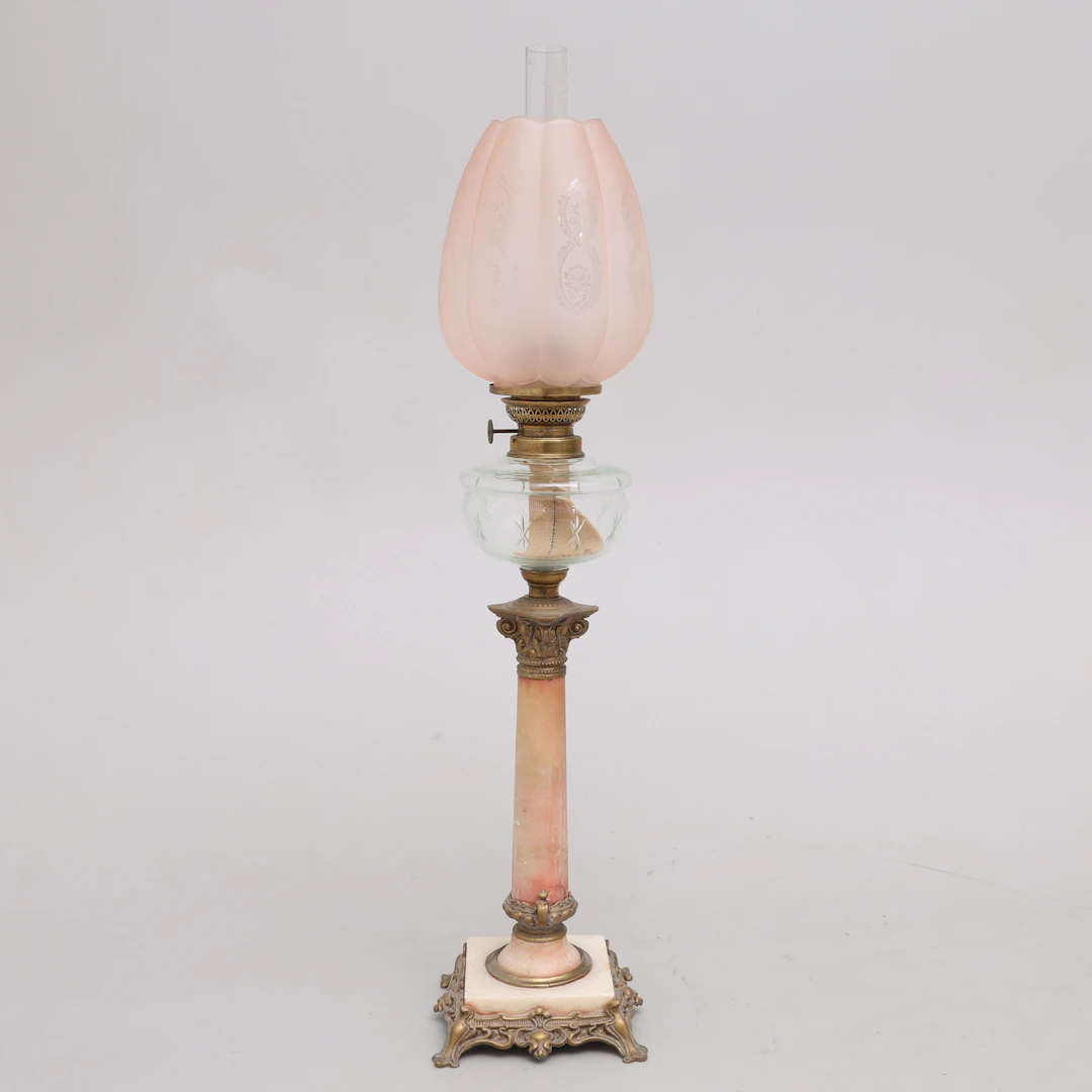 BORDSFOTOGENLAMPA, JUGEND, 1900-TALETS BÖRJAN.