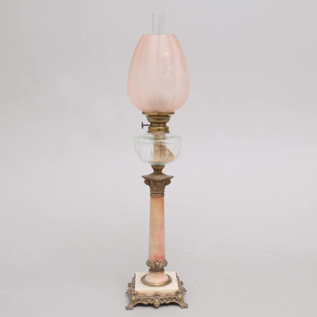 BORDSFOTOGENLAMPA, JUGEND, 1900-TALETS BÖRJAN.