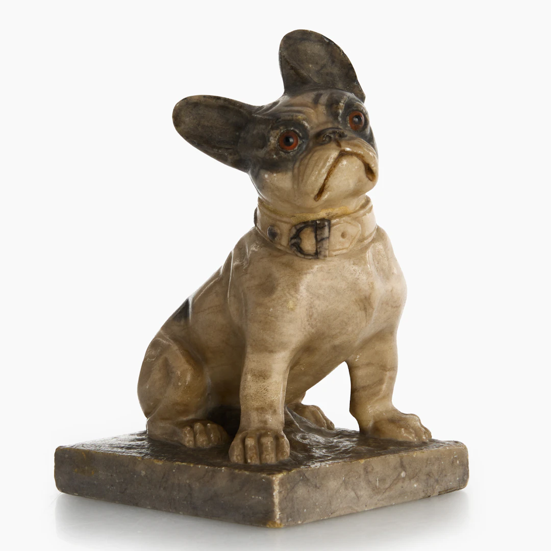 FIGURIN, alabaster, i form av av fransk bulldog, alabaster, ca 1920