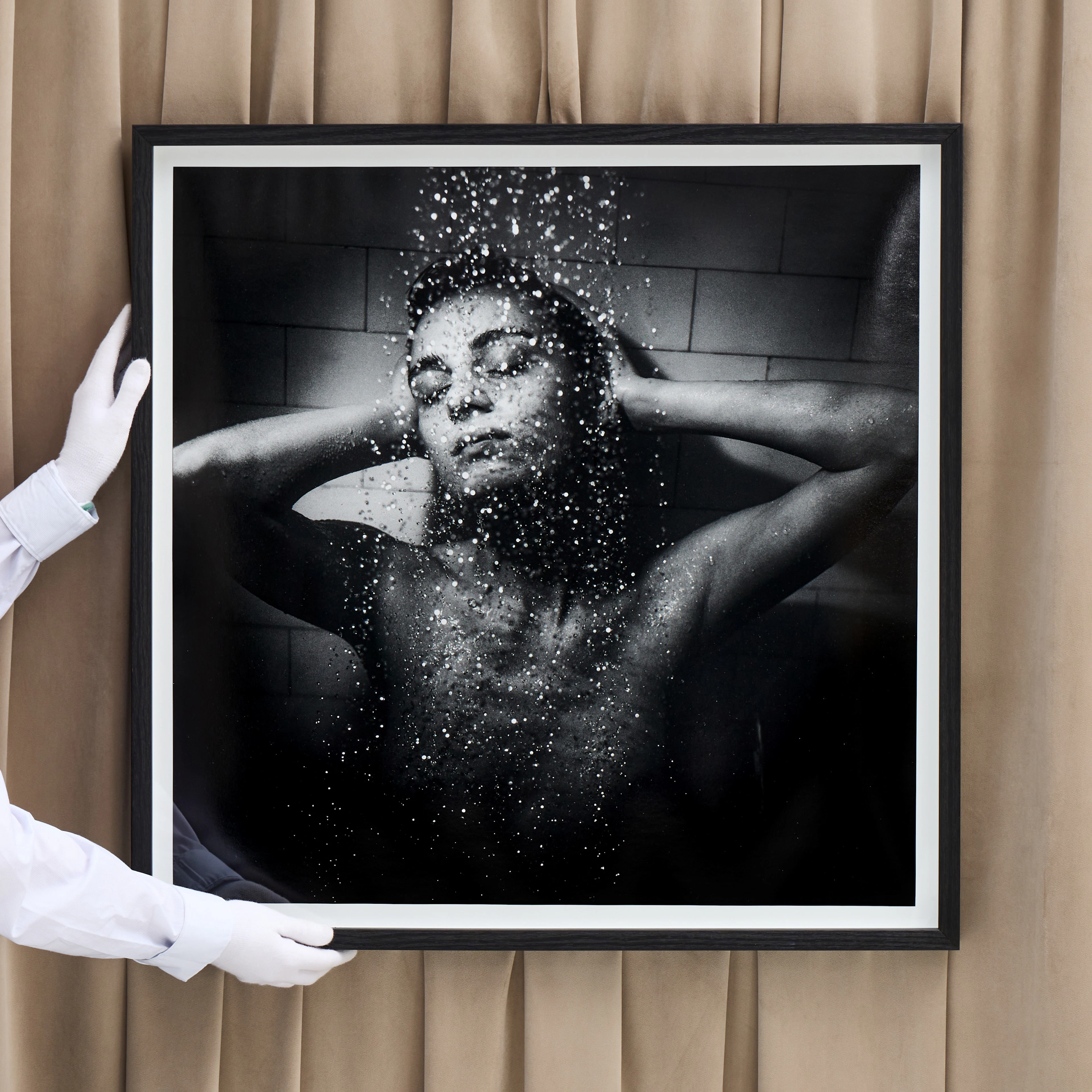 ROBERT ZUCKERMAN (USA, 1955-2022), "Bianca's Magic Shower, NYC", etikett