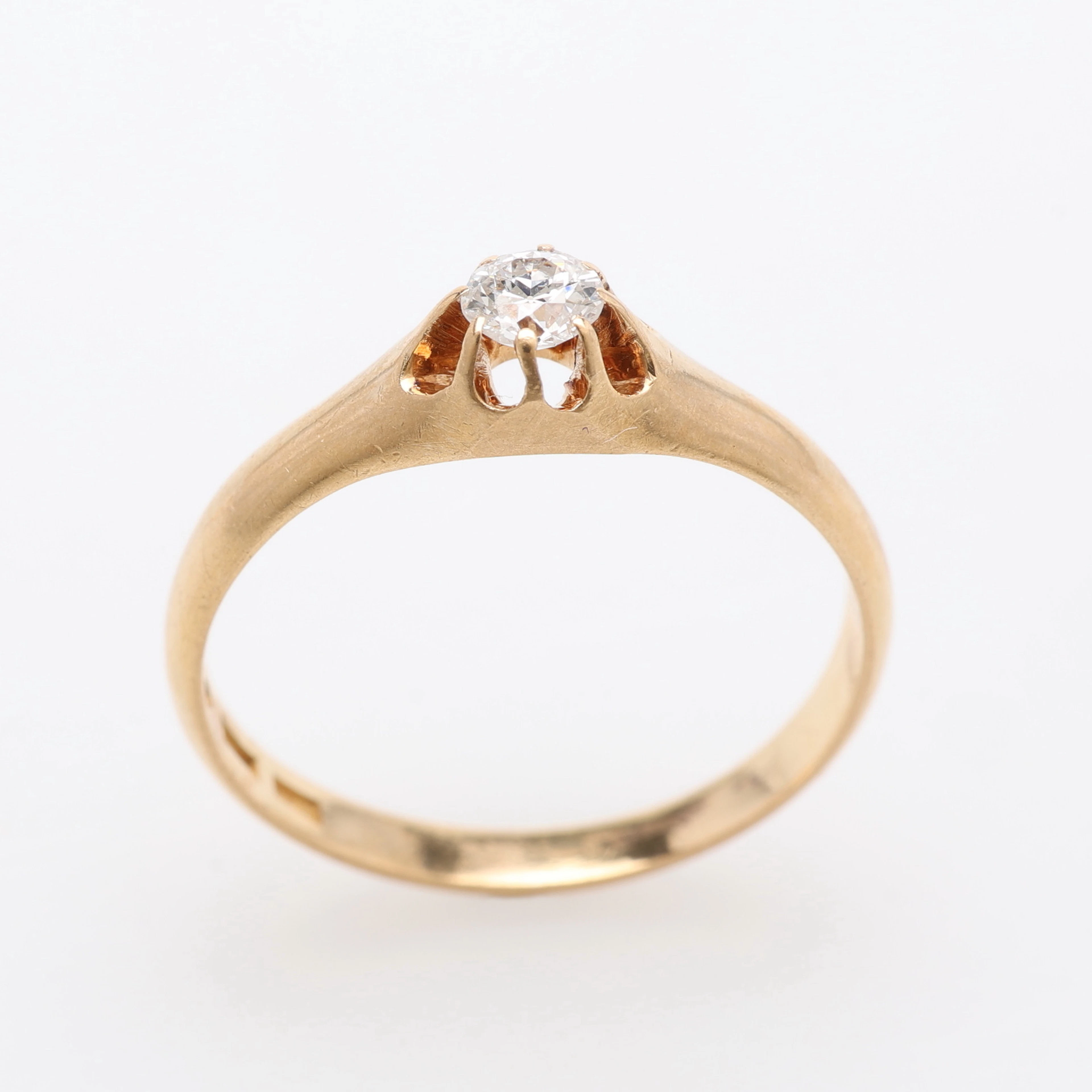 BRILJANTRING 18K, CA 0,15 CT.