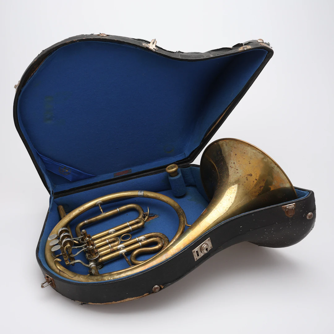 VALTHORN, MIRAPHONE.