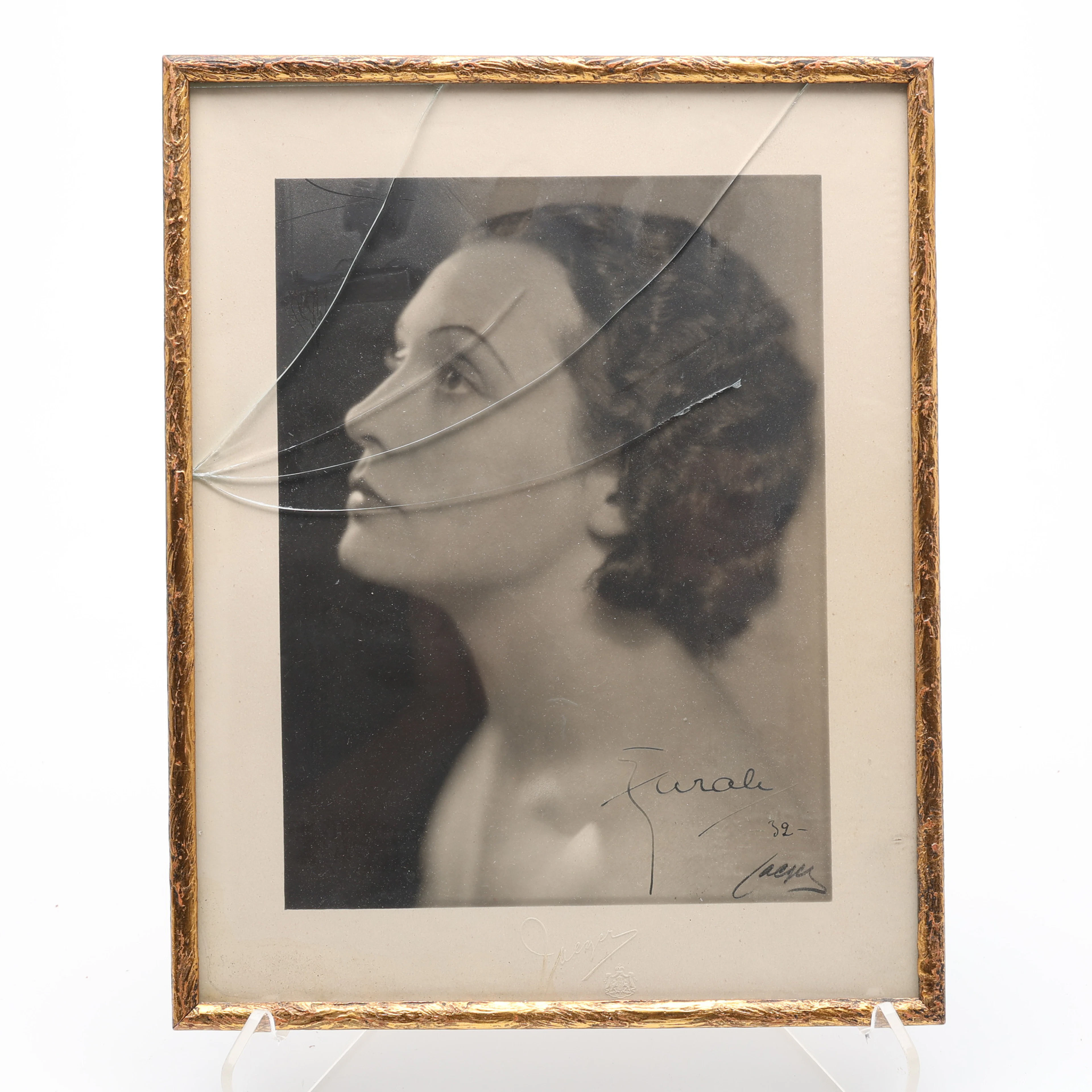 AUTOGRAF. ZARAH LEANDER (1907-1981). SVENSK SCHLAGERSÅNGERSKA.
