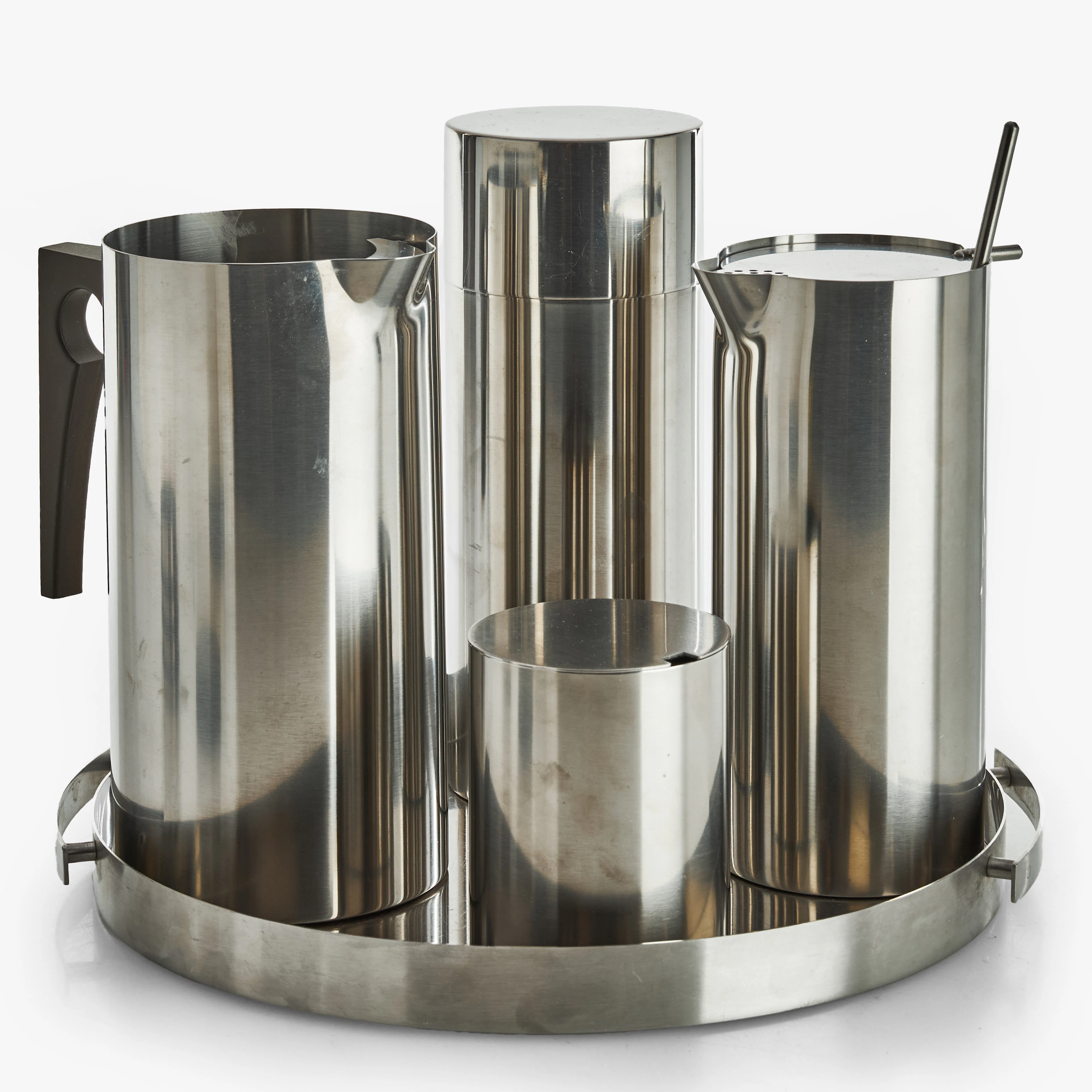 ARNE JACOBSEN. Cocktailset, 5 delar, "Cylinda Line", Stelton, Danmark