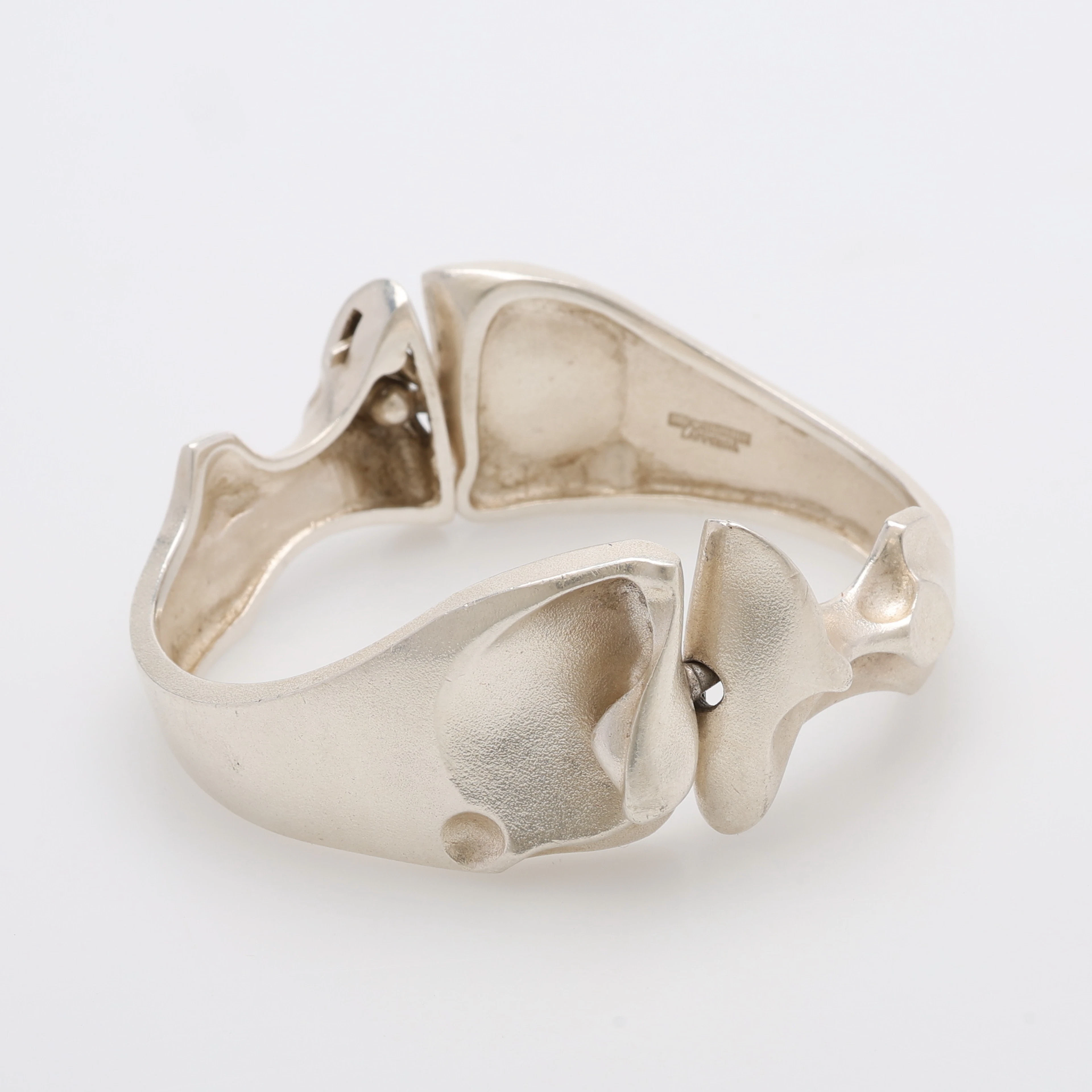 BJÖRN WECKSTRÖM. ARMLÄNK, STERLINGSILVER, "ZELDA", LAPPONIA, FINLAND, 1990.