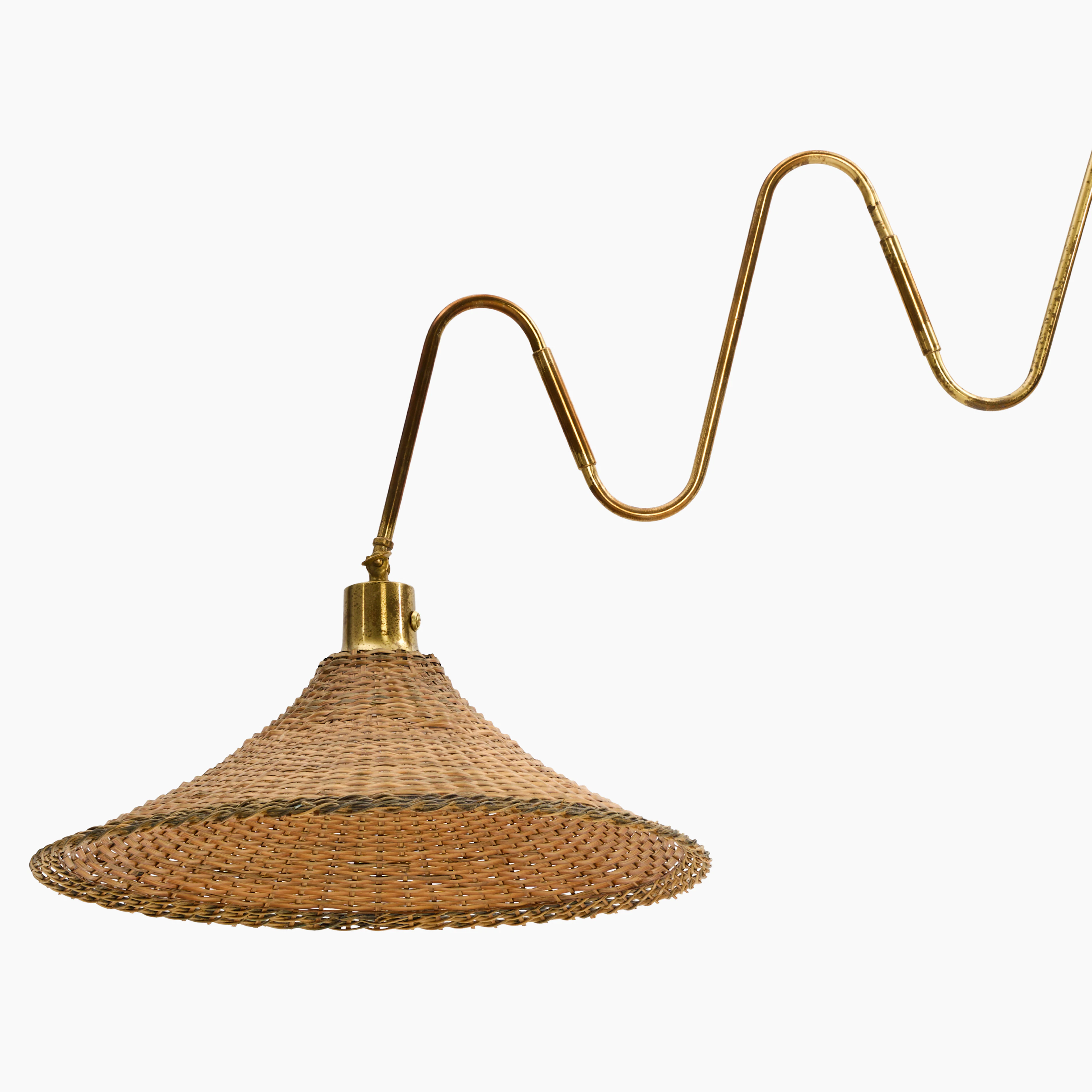 VÄGGLAMPA, Astra Belysning, Norge, 1940/50-tal. Ledad arm, mässing.