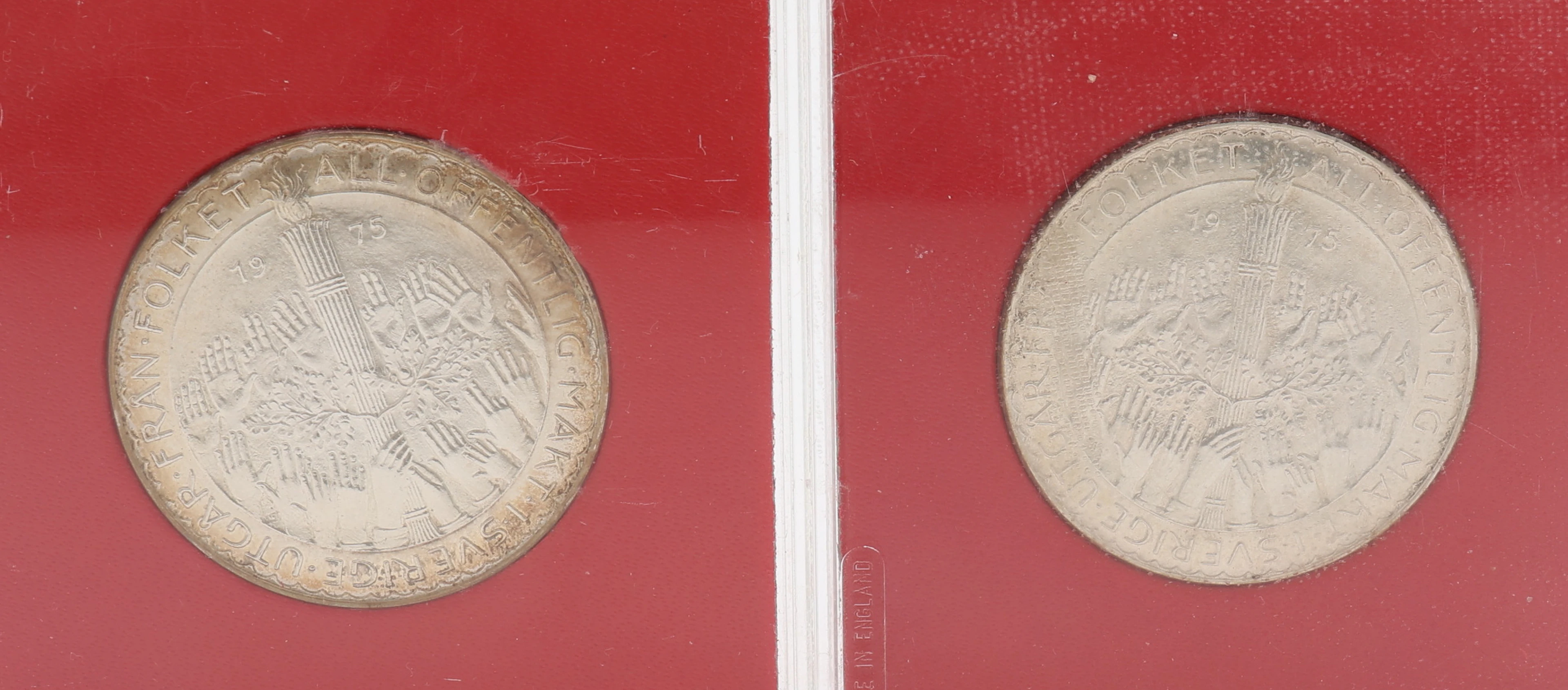 50-KRONORSMYNT, 2 ST, sterlingsilver, Sverige, totalt 49,8 g.