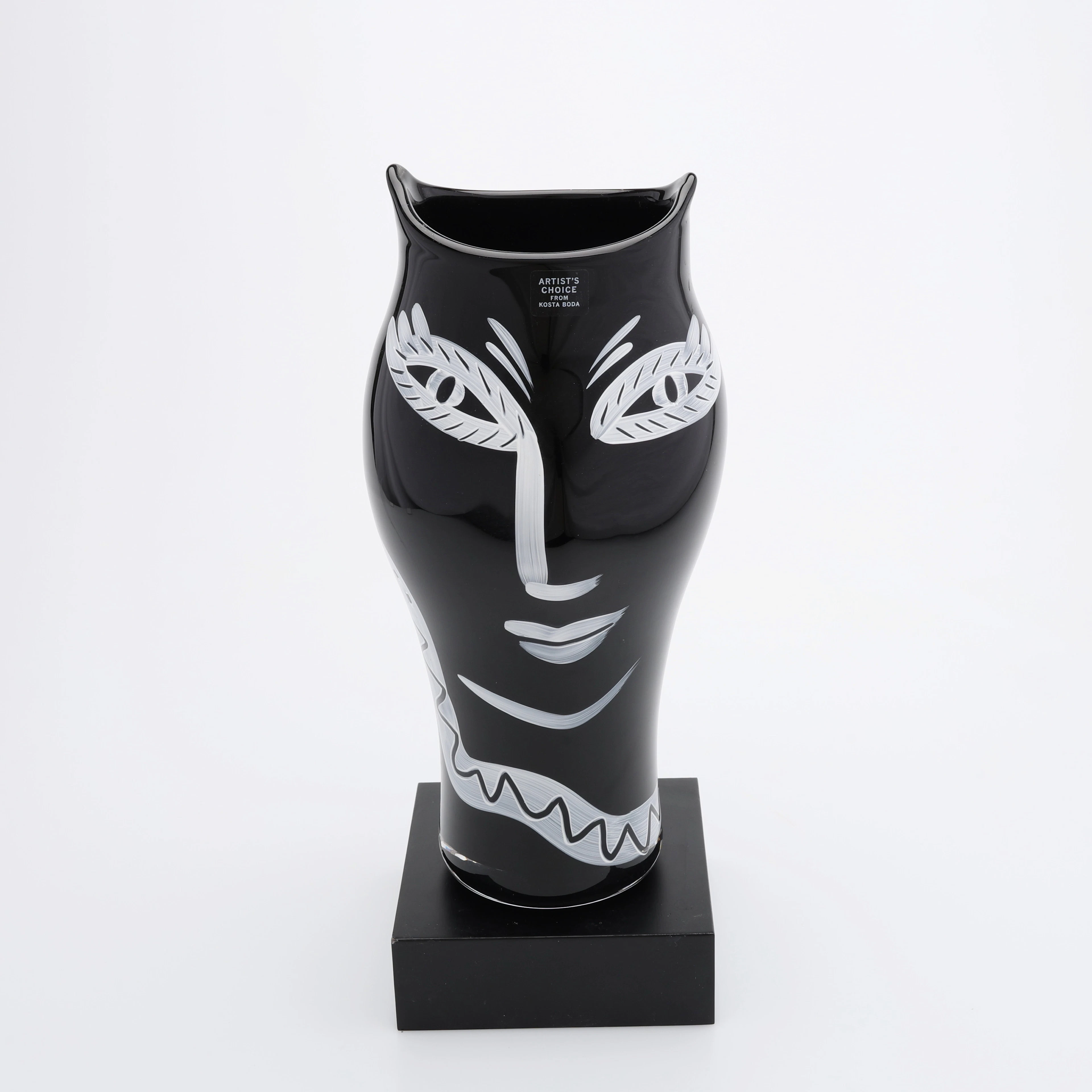 ULRICA HYDMAN-VALLIEN. VAS, "OPEN MINDS", KOSTA BODA, ARTIST'S CHOICE.