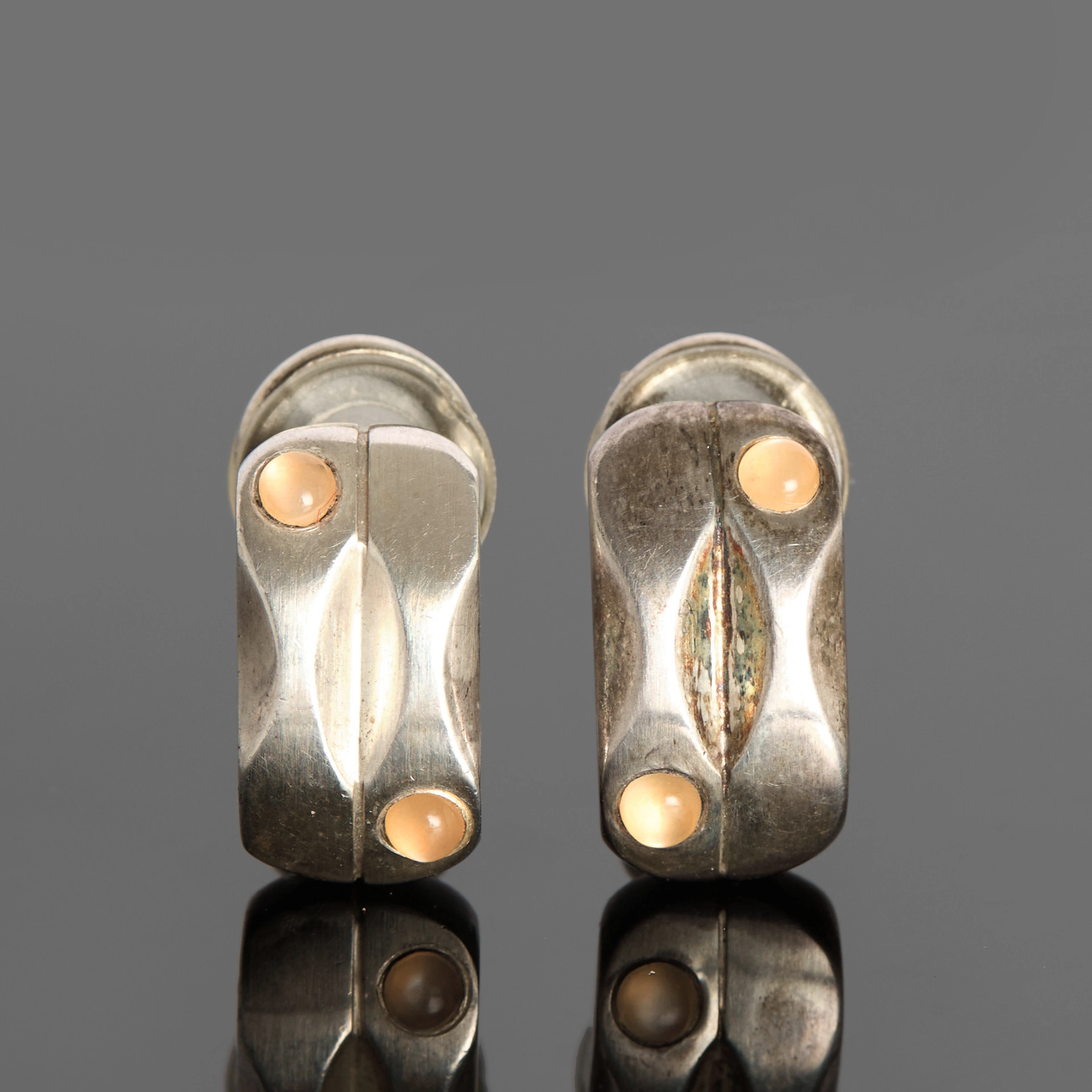 MARIA BERNTSEN. 1 par clipsörhängen, "Mirror", no. 261, sterlingsilver
