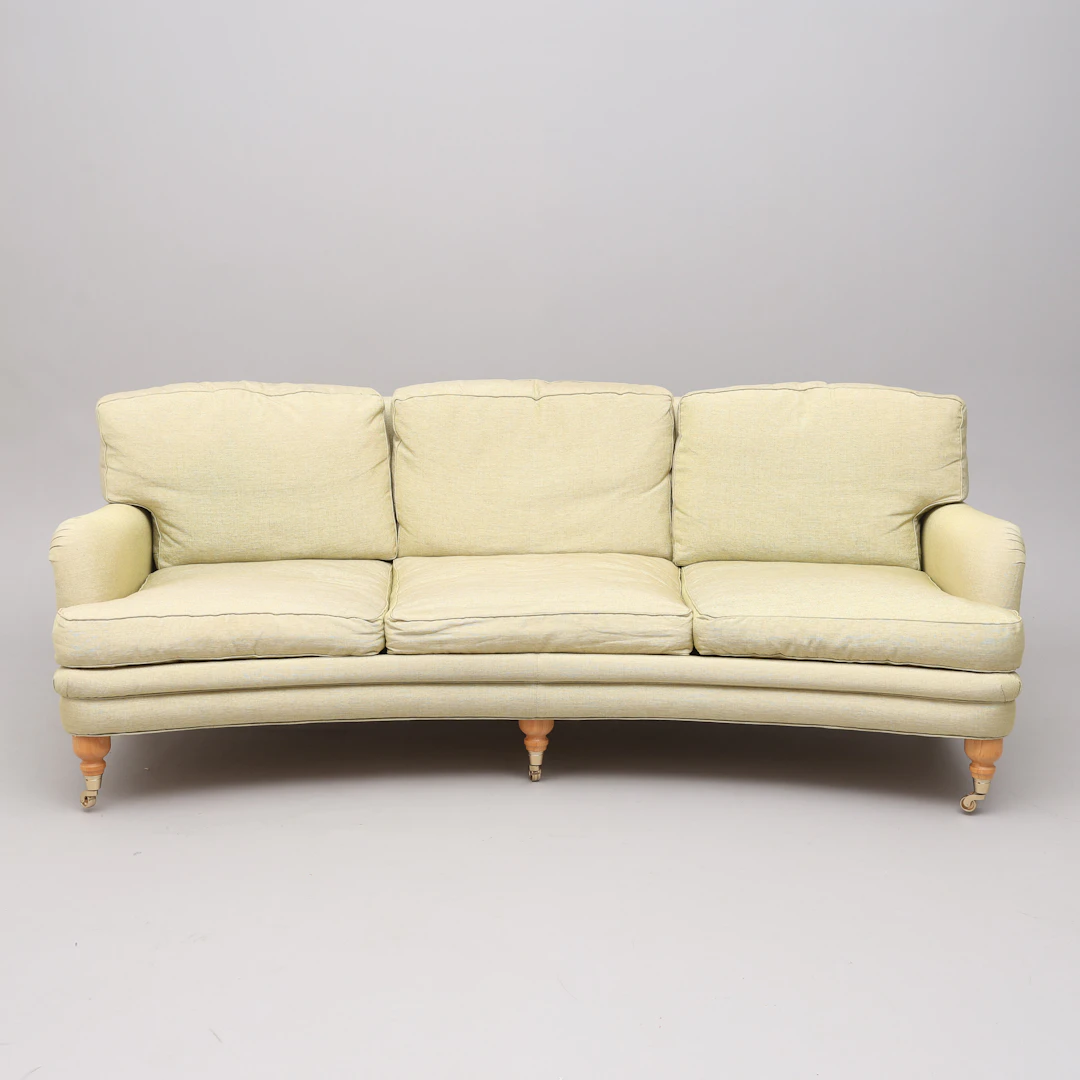 ARNE NORELL. SOFFA, "JULIA", SVÄNGD HOWARD-MODELL.