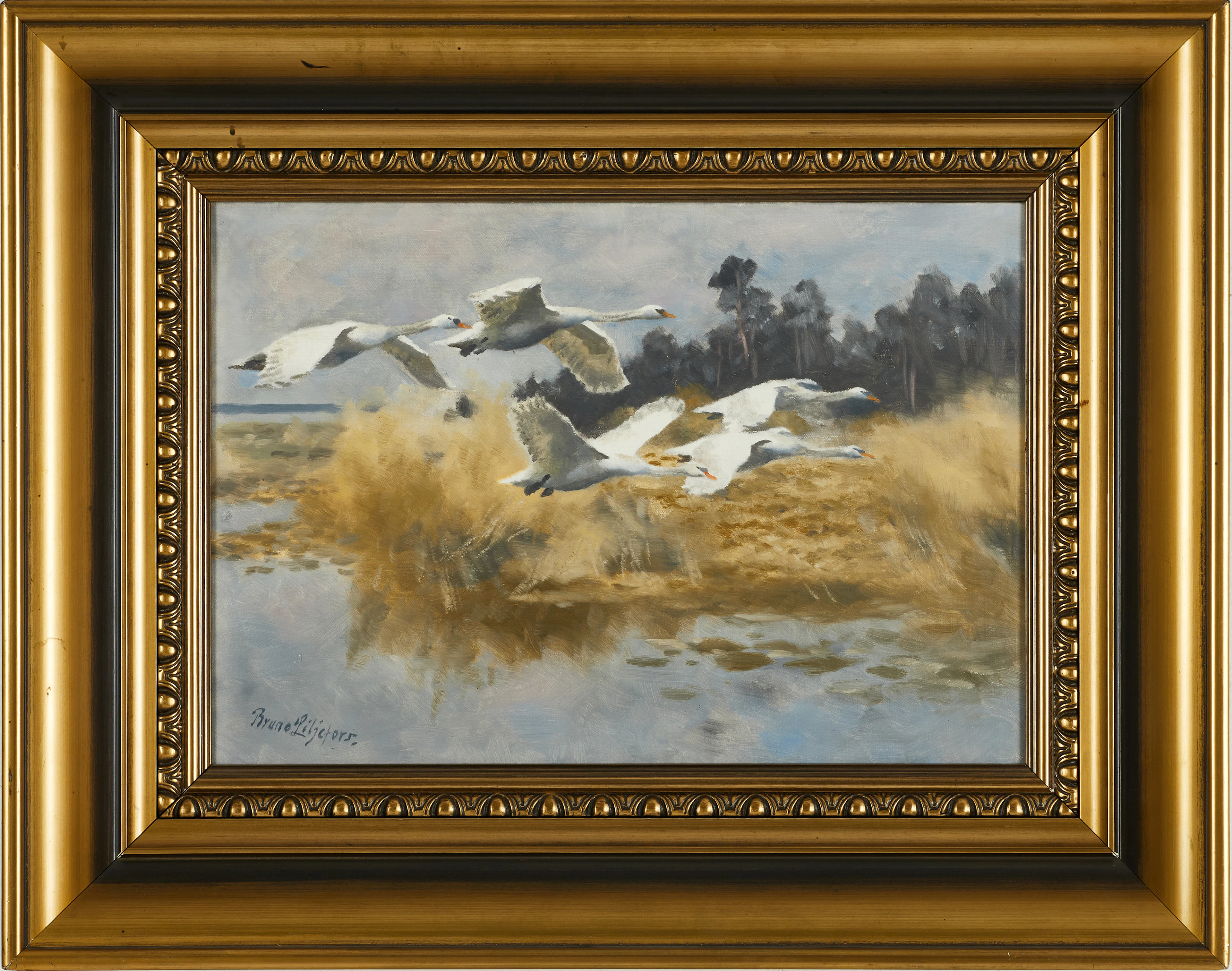BRUNO LILJEFORS (SVERIGE, 1860-1939). Sträckande svanar, signerad