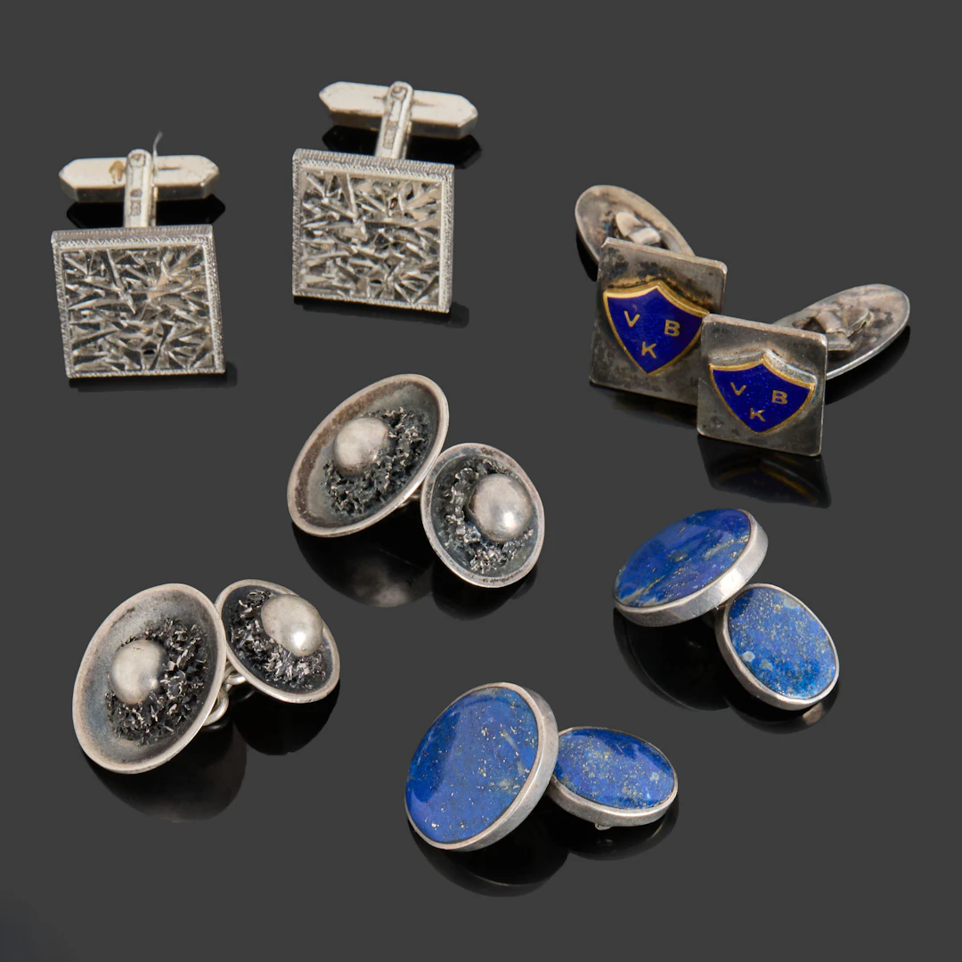 MANSCHETTKNAPPAR, 4 par, silver, emalj, lapis lazuli, olika tillverkare
