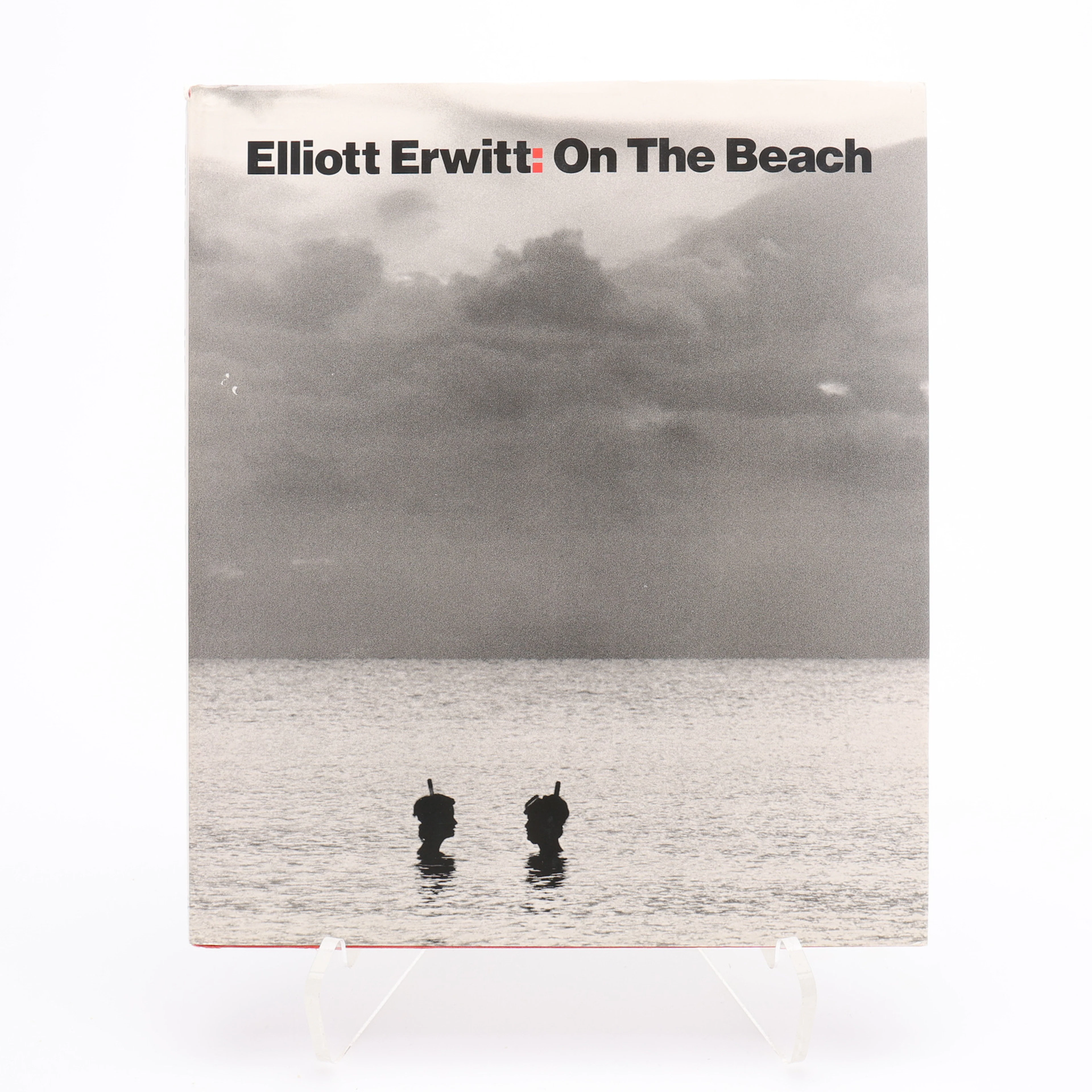 ELLIOTT ERWITTS "ON THE BEACH" I FÖRSTA UPPLAGAN, 1991.