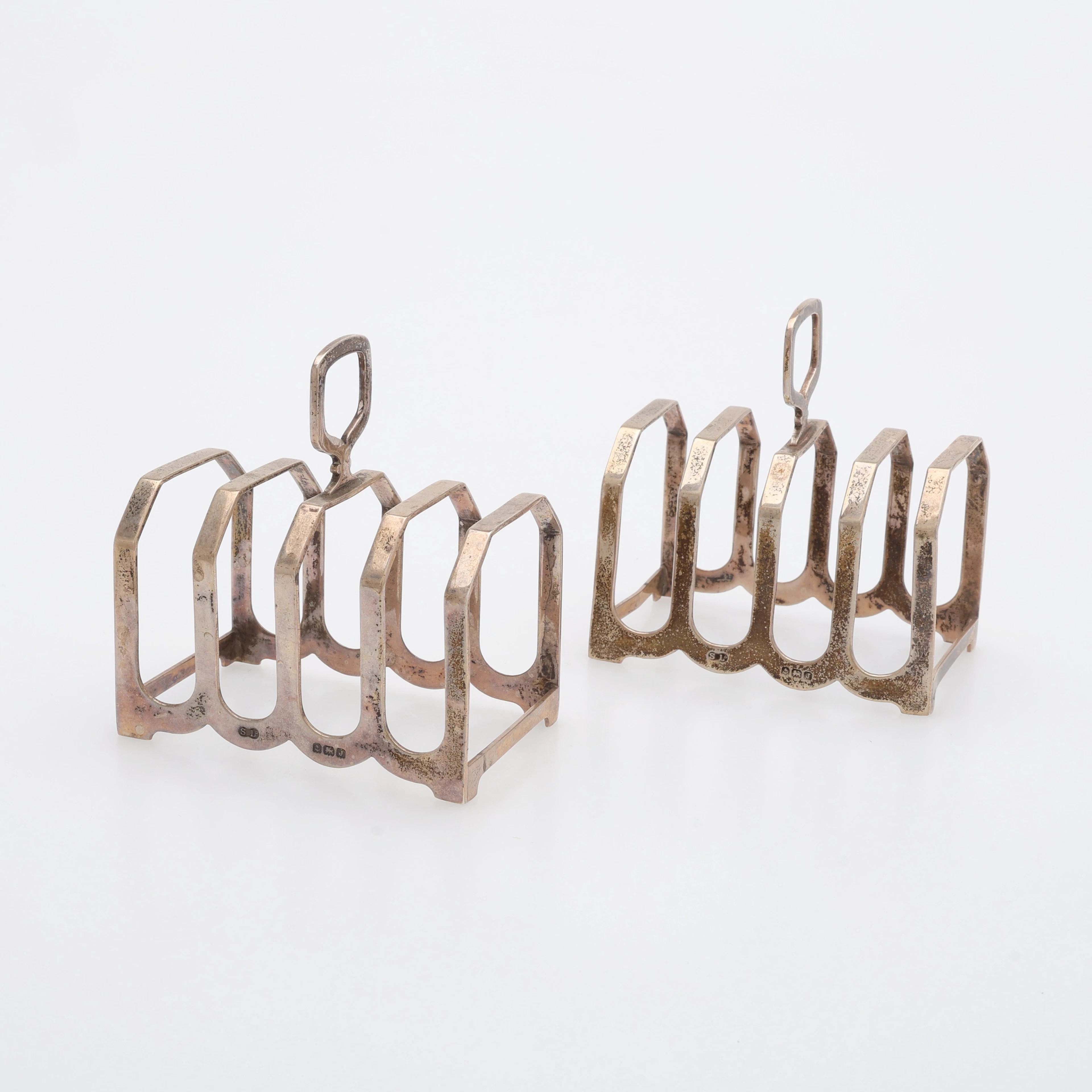 TOASTRACKS, ETT PAR, STERLINGSILVER, WILLIAM SUCKLING LTD, BIRMINGHAM