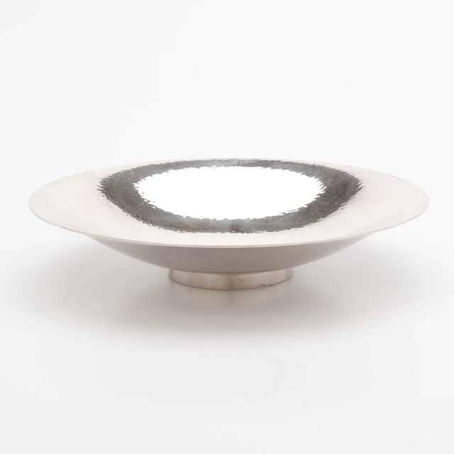 HARALD NIELSEN. SKÅL PÅ FOT, HAMRAT STERLINGSILVER, MODELL 620B, GEORG
