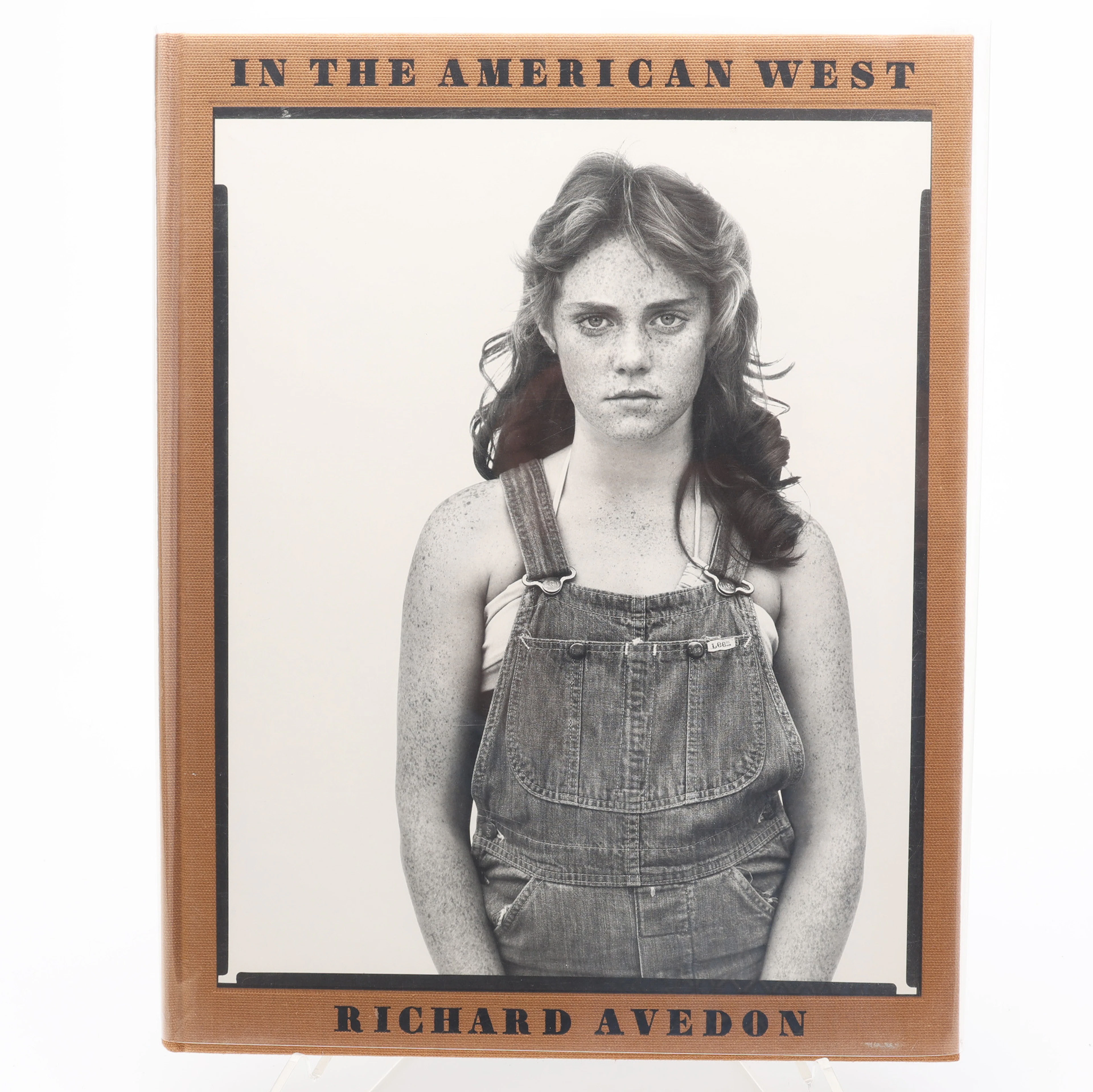 FOTO. DEN AMERIKANSKE FOTOGRAFEN RICHARD AVEDONS "AVEDON AT WORK IN