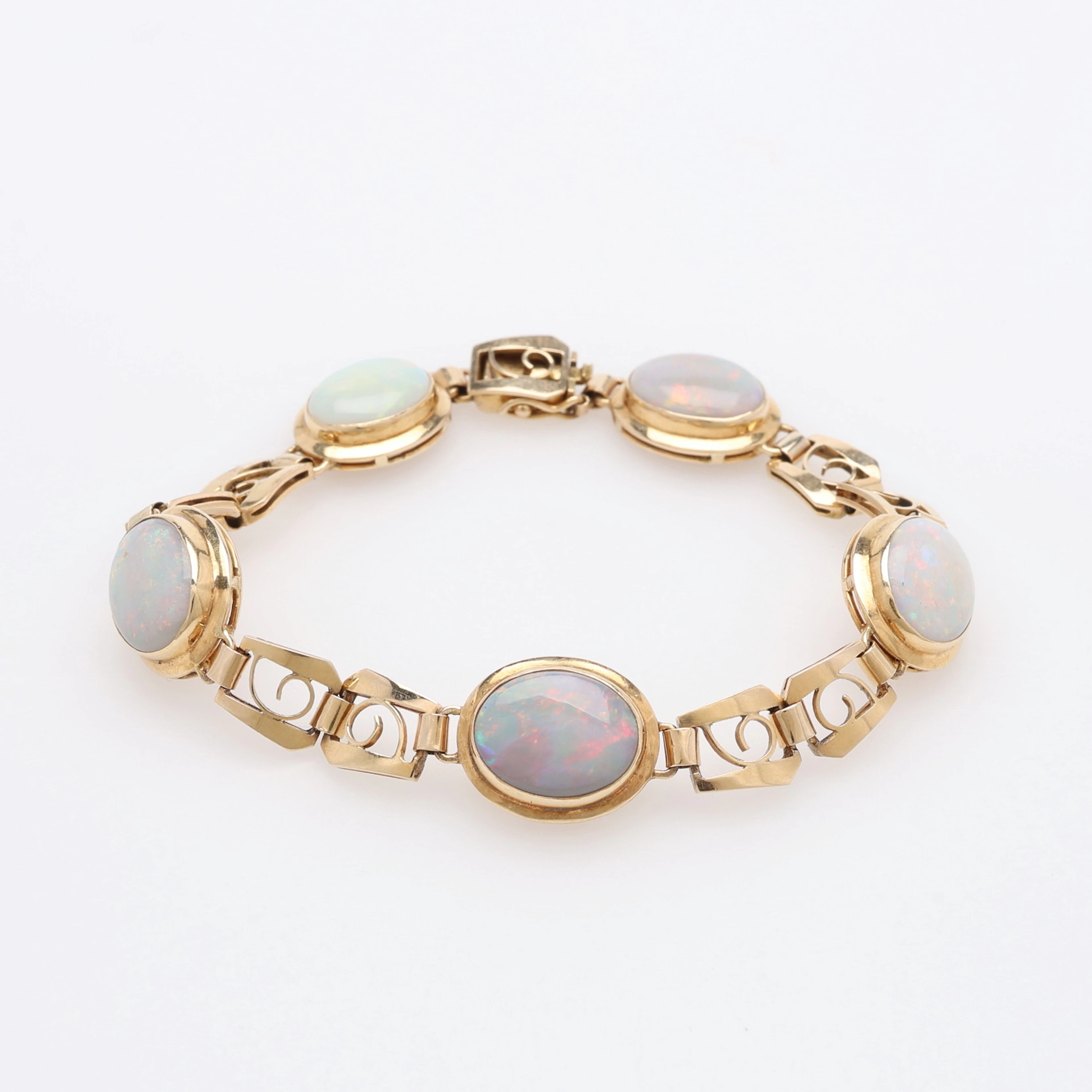 ARMBAND, 18K GULD & OPALER, TOTALT 16,7 g.