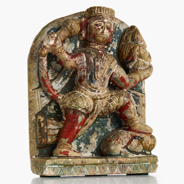 RELIEF, Shiva Nataraja dansande med Apasmara under sin fot, skuren