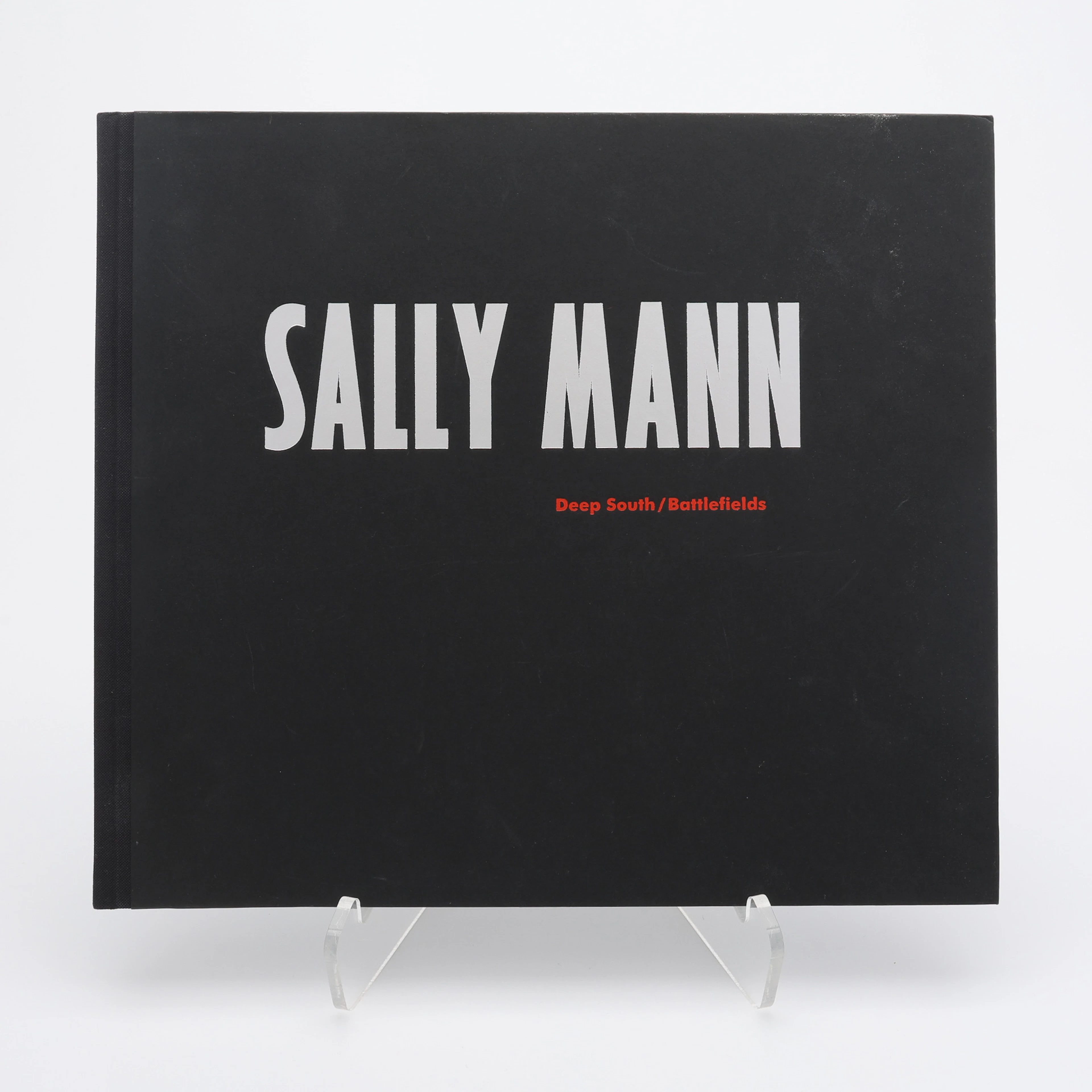 FOTO. DEN AMERIKANSKE FOTOGRAFEN SALLY MANNS UTSTÄLLNINGSBOK "DEEP