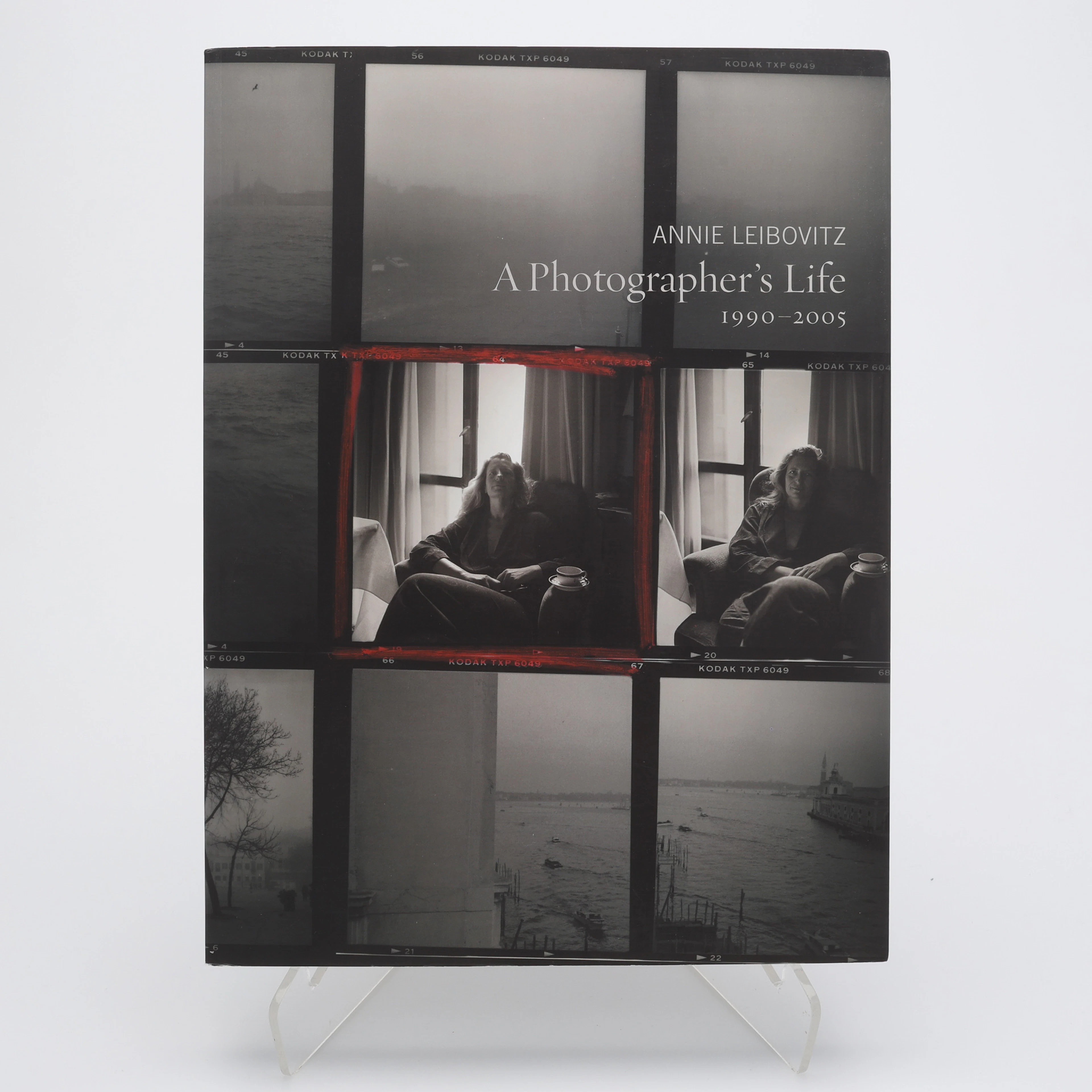 FOTO. DEN AMERIKANSKE FOTOGRAFEN ANNIE LEIBOVITZ "A PHOTOGRAPHER'S
