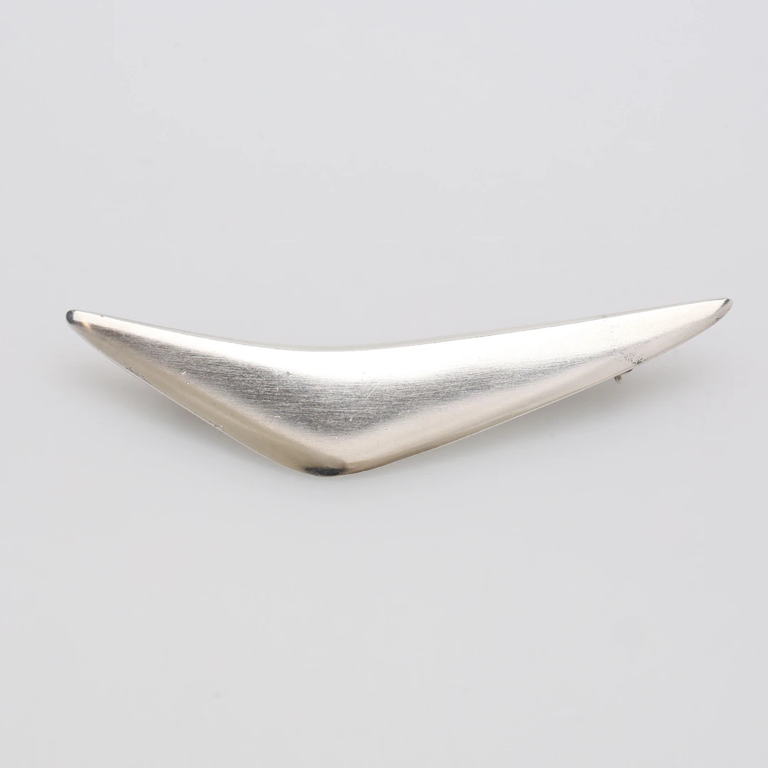 HENNING KOPPEL. BROSCH, SILVER, FÖR GEORG JENSEN, DANMARK.