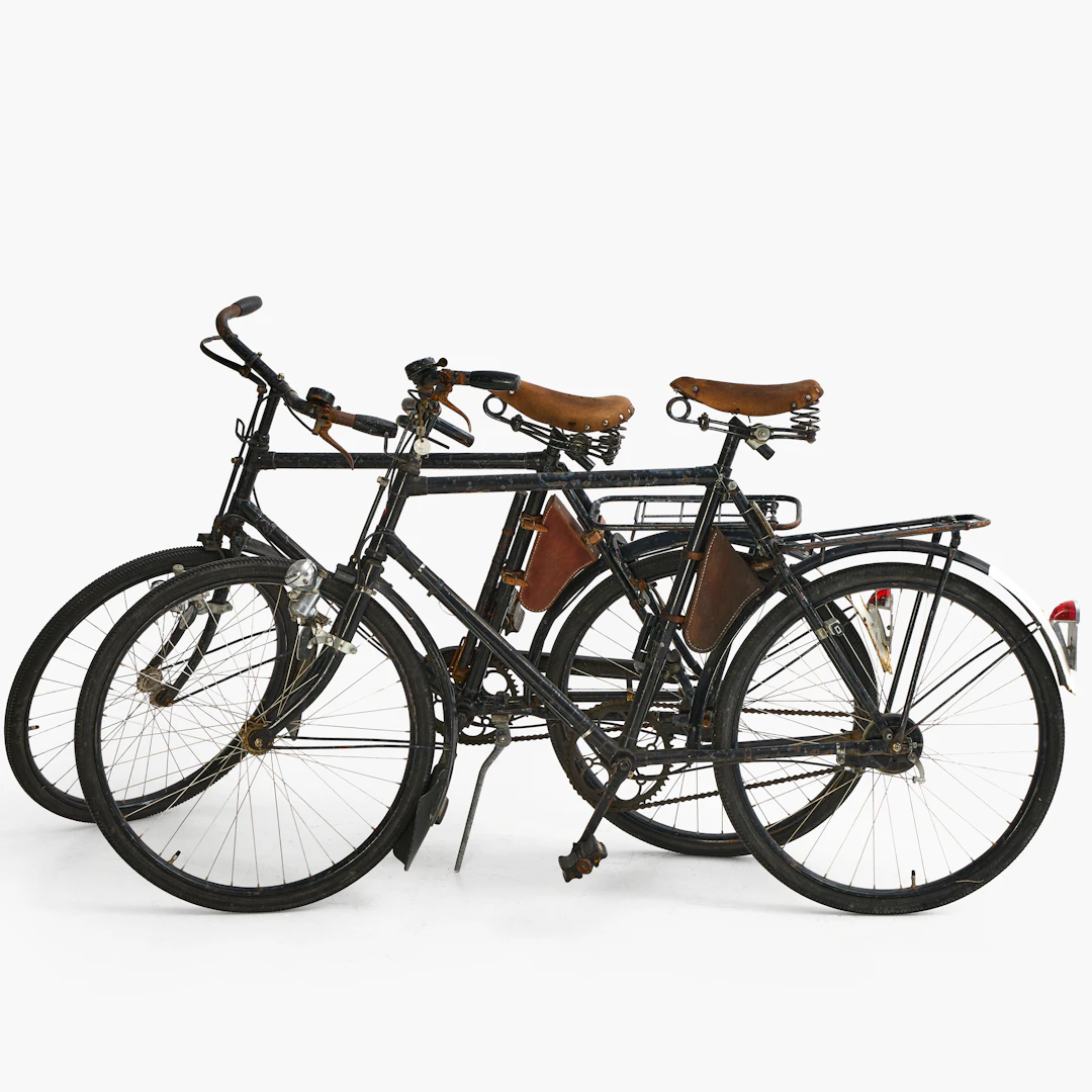 HERRCYKLAR, (2), schweizisk armécykel, MO-05, 26", 1940-tal.