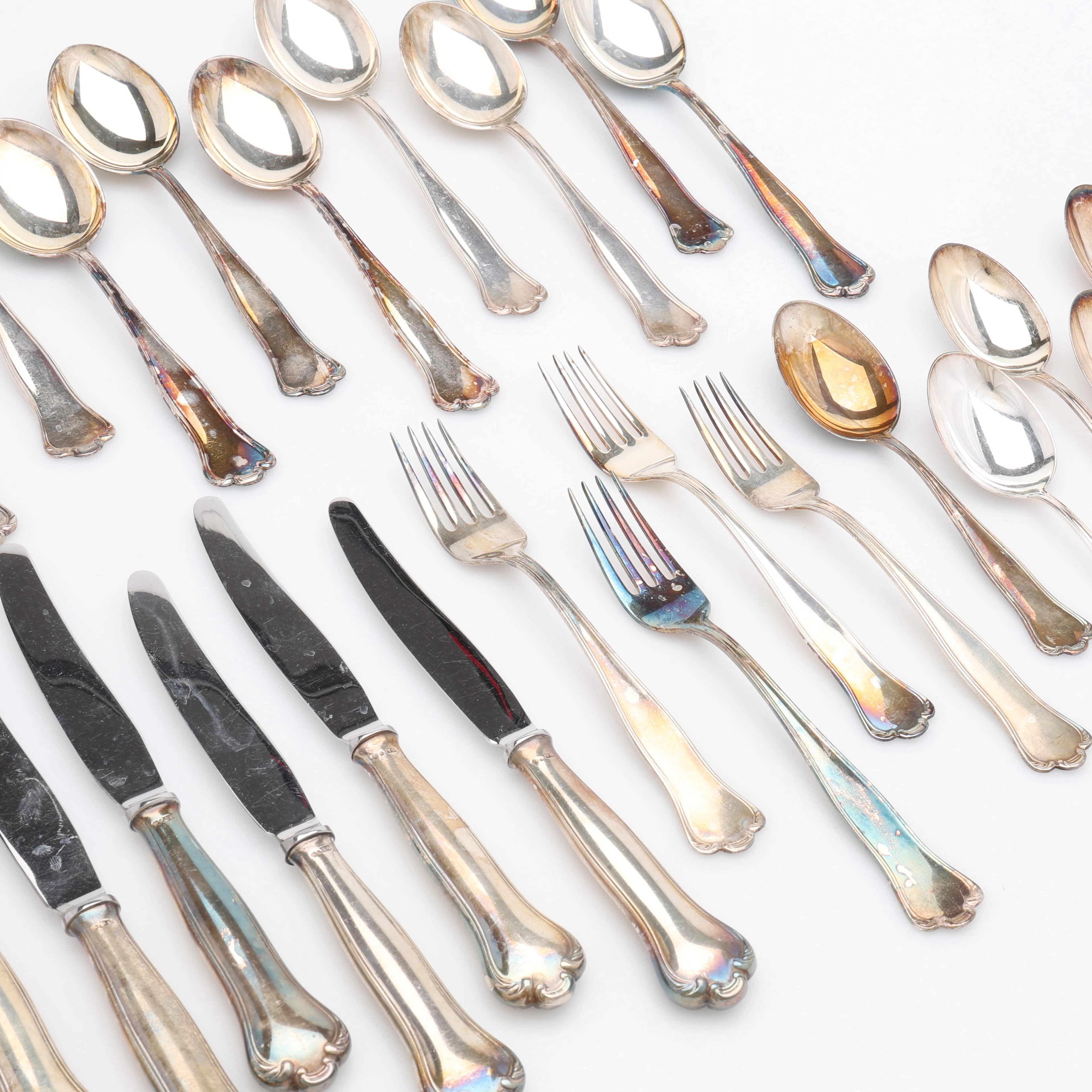 BESTICK, SILVER, 29 DELAR, HALLBERGSMODELLEN KUNGSHOLM, OLIKA TILLVERKARE.