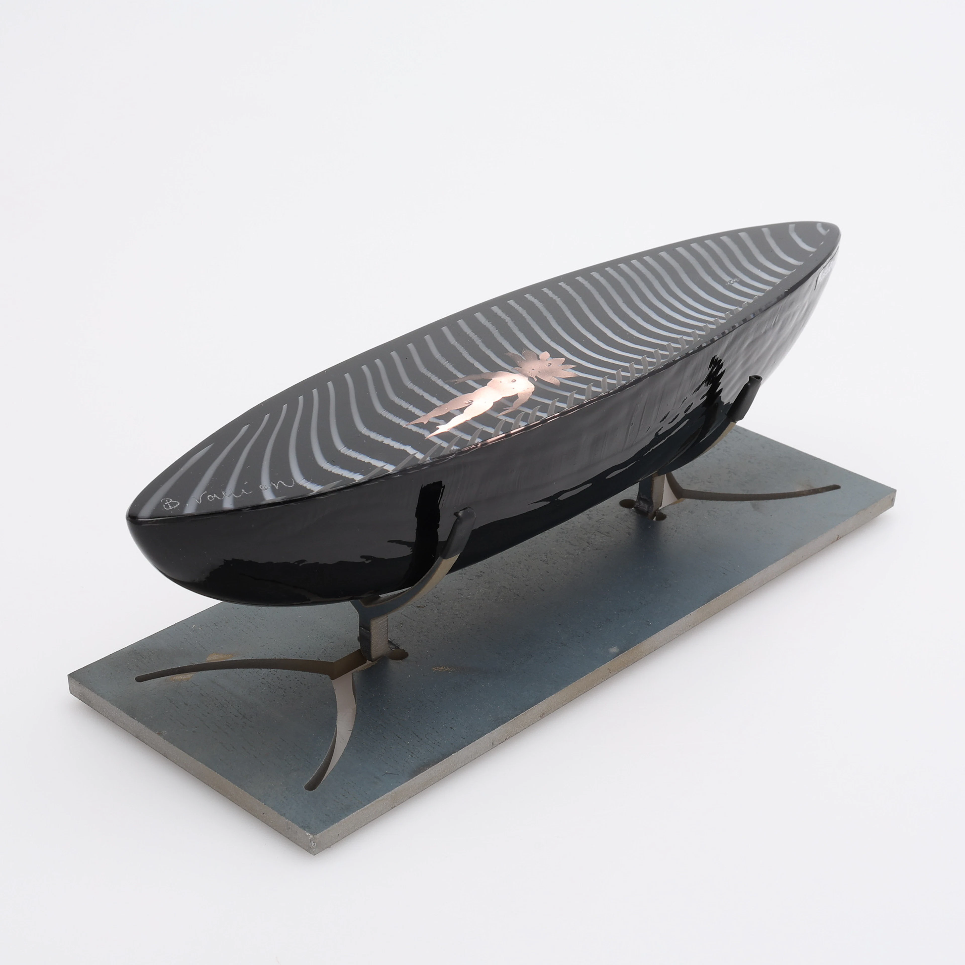 BERTIL VALLIEN. SKULPTUR "PILGRIM", KOSTA BODA LIMITED EDITION.
