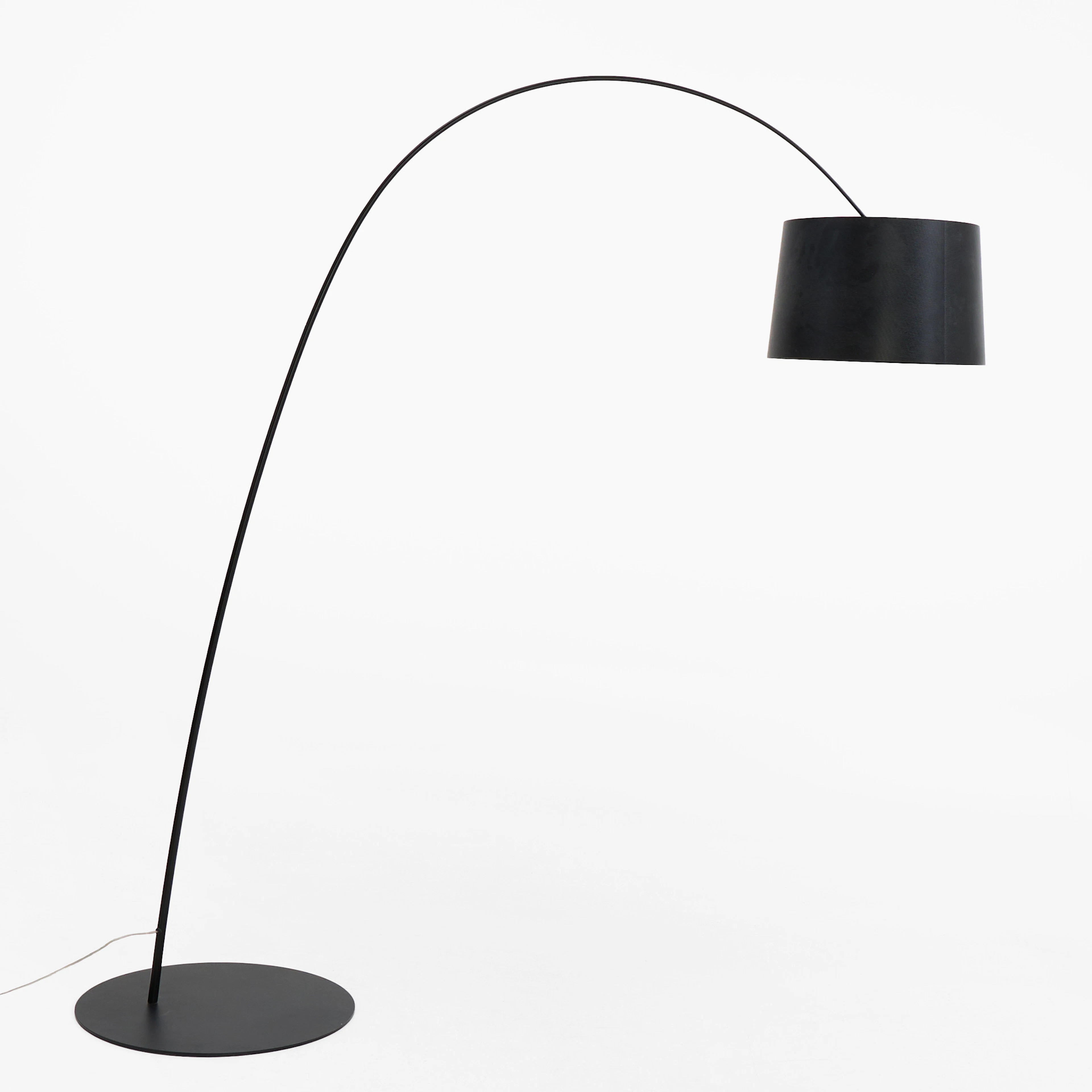 MARC SADLER (FÖDD 1946). Foscarini. 'Twiggy' båge lampa, svart.