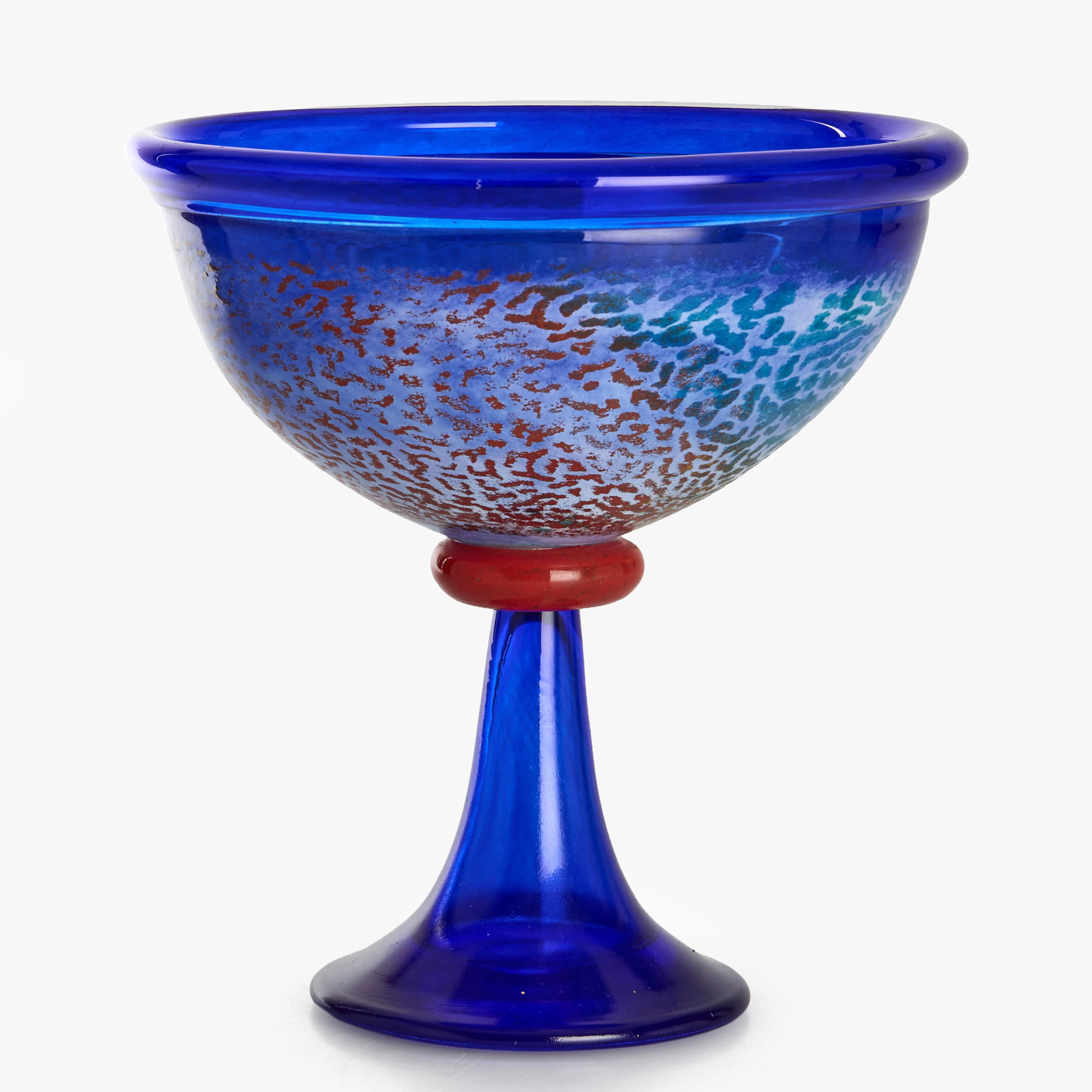 KJELL ENGMAN. Skål på fot, "Heliopora", Kosta Boda, signerad, konstglas.