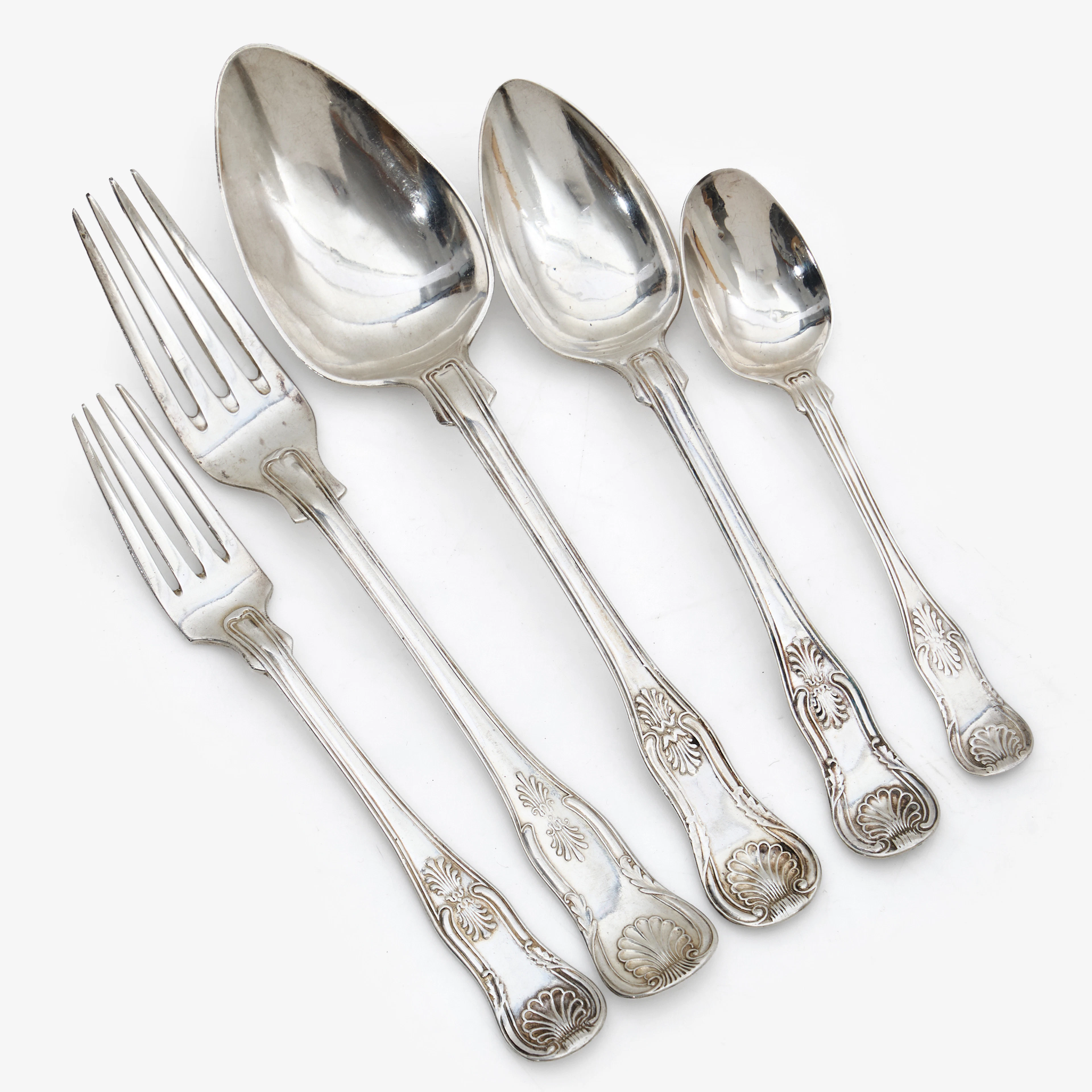 SILVERBESTICK, 34 delar, "Engelsk Snäck", silver, 1800-1900-tal, olika