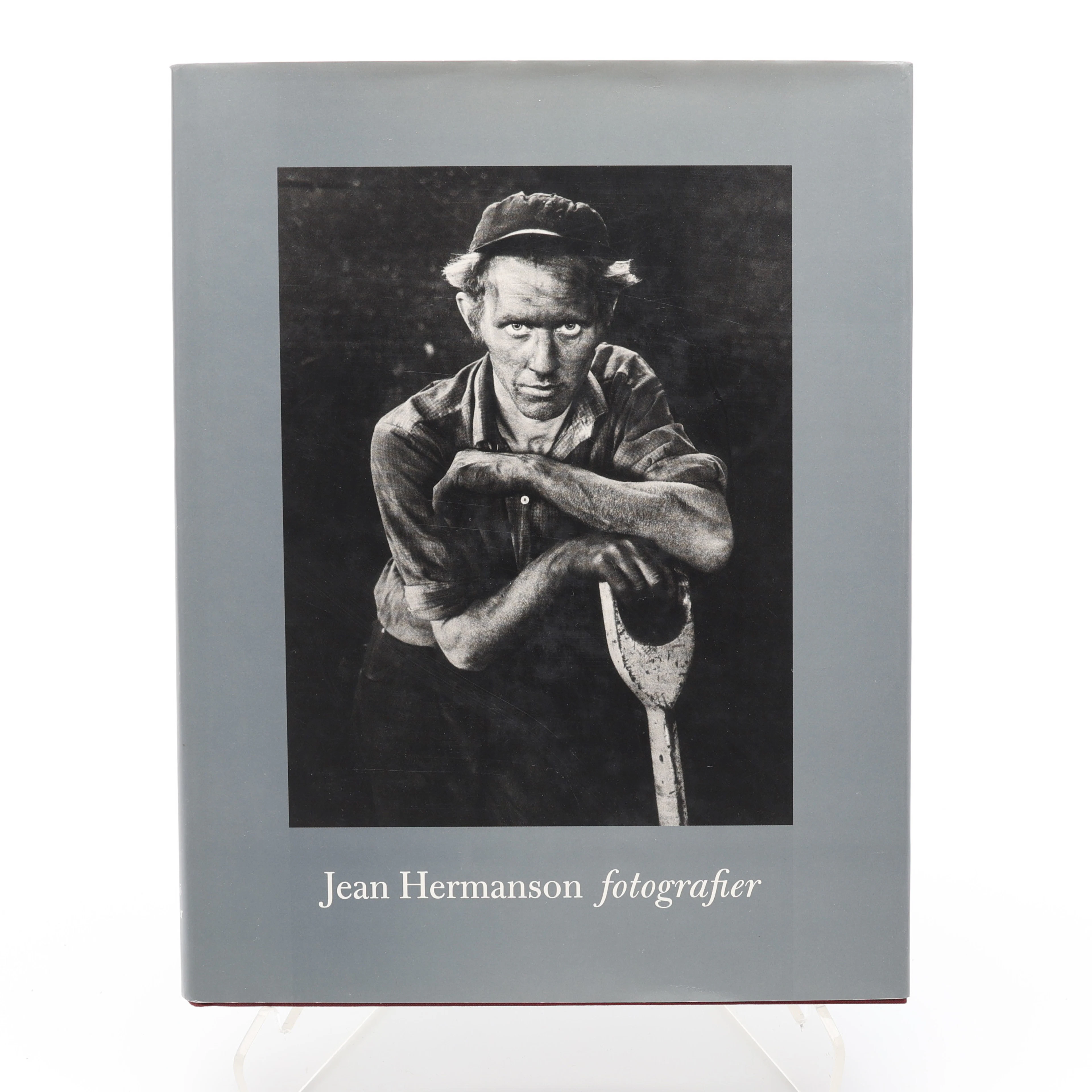 FOTO. JEAN HERMANSONS MAGNUM OPUS - FOTOGRAFIER 2005.