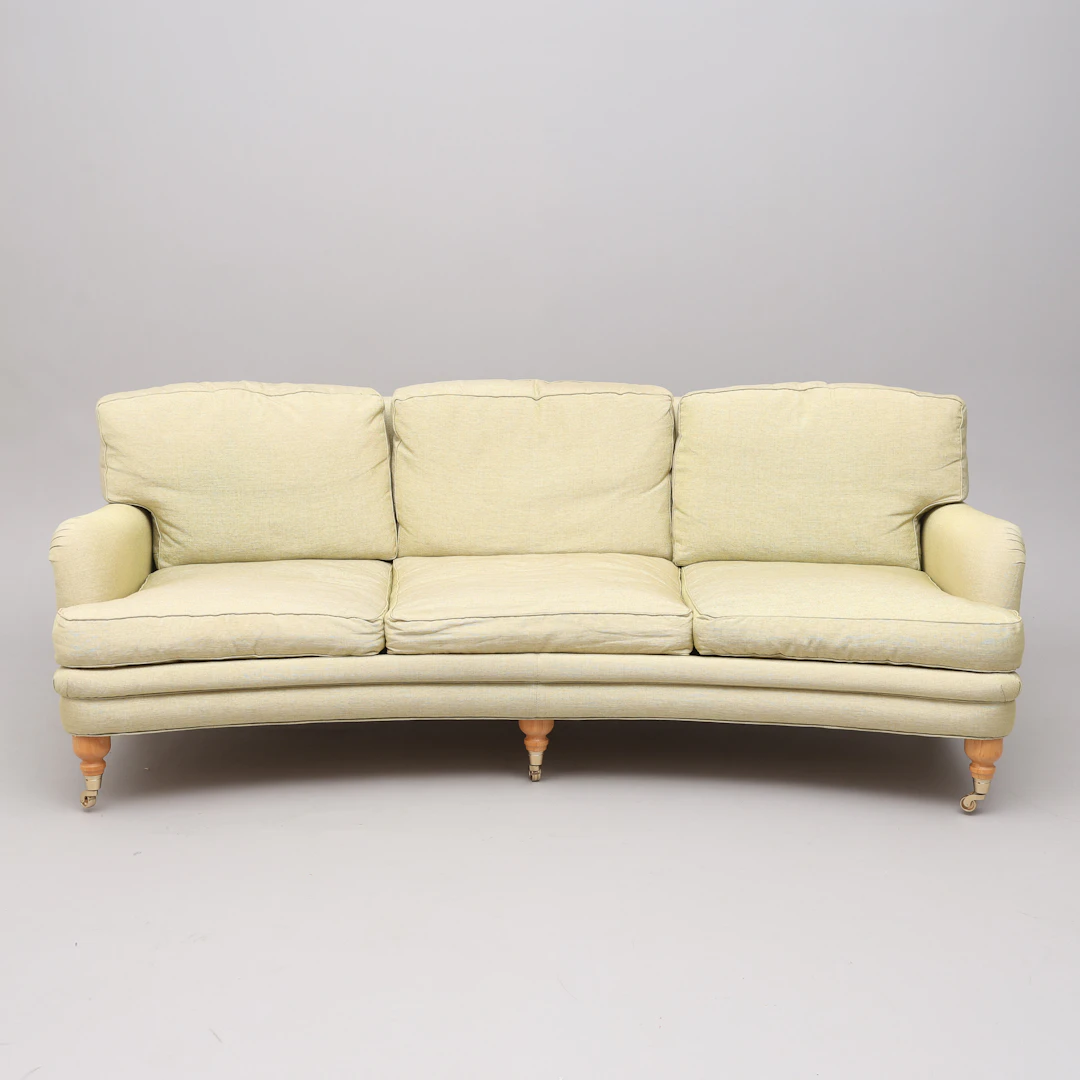 ARNE NORELL. SOFFA, "JULIA", SVÄNGD HOWARD-MODELL.