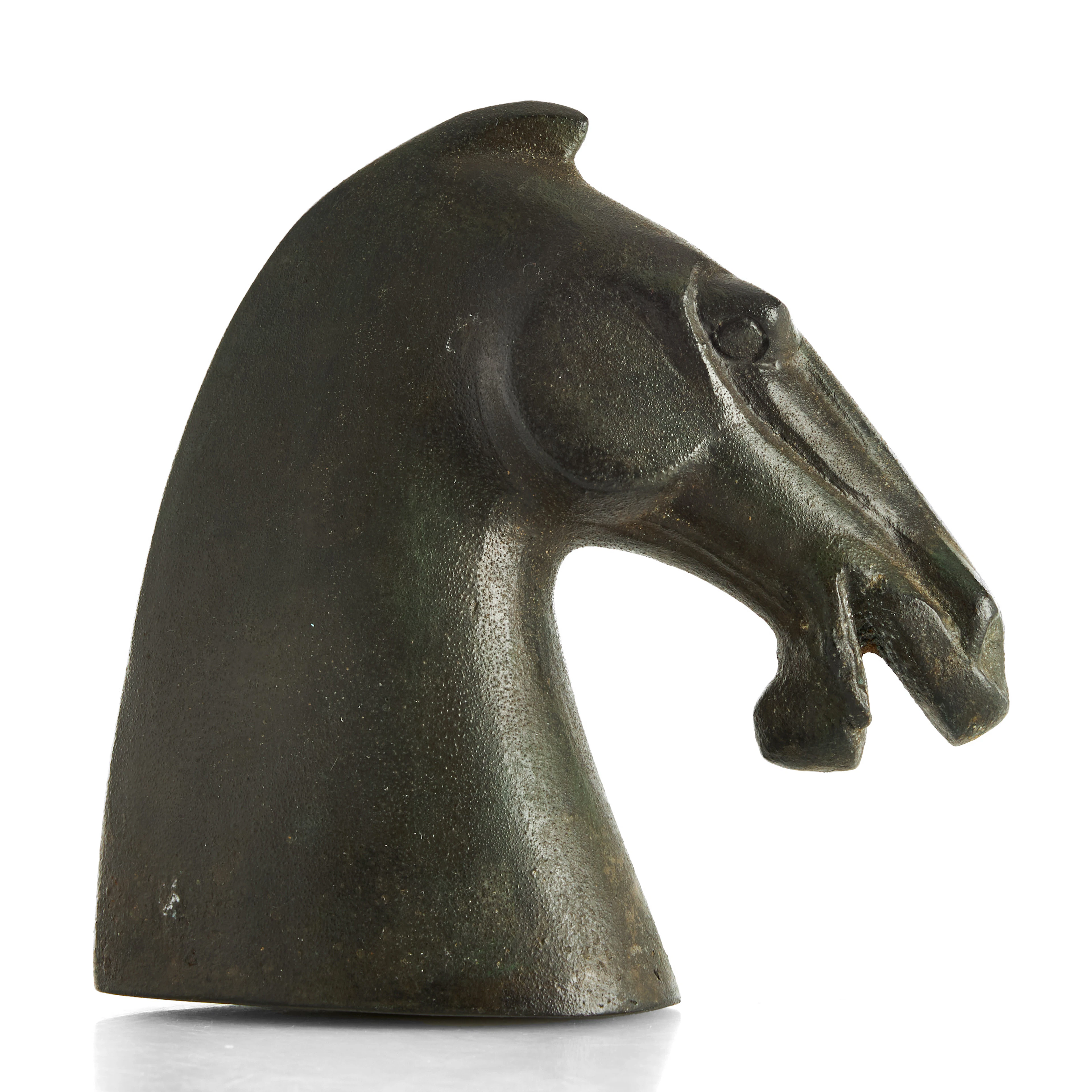 SKULPTUR, hästhuvud i brons, efter antik förlaga.