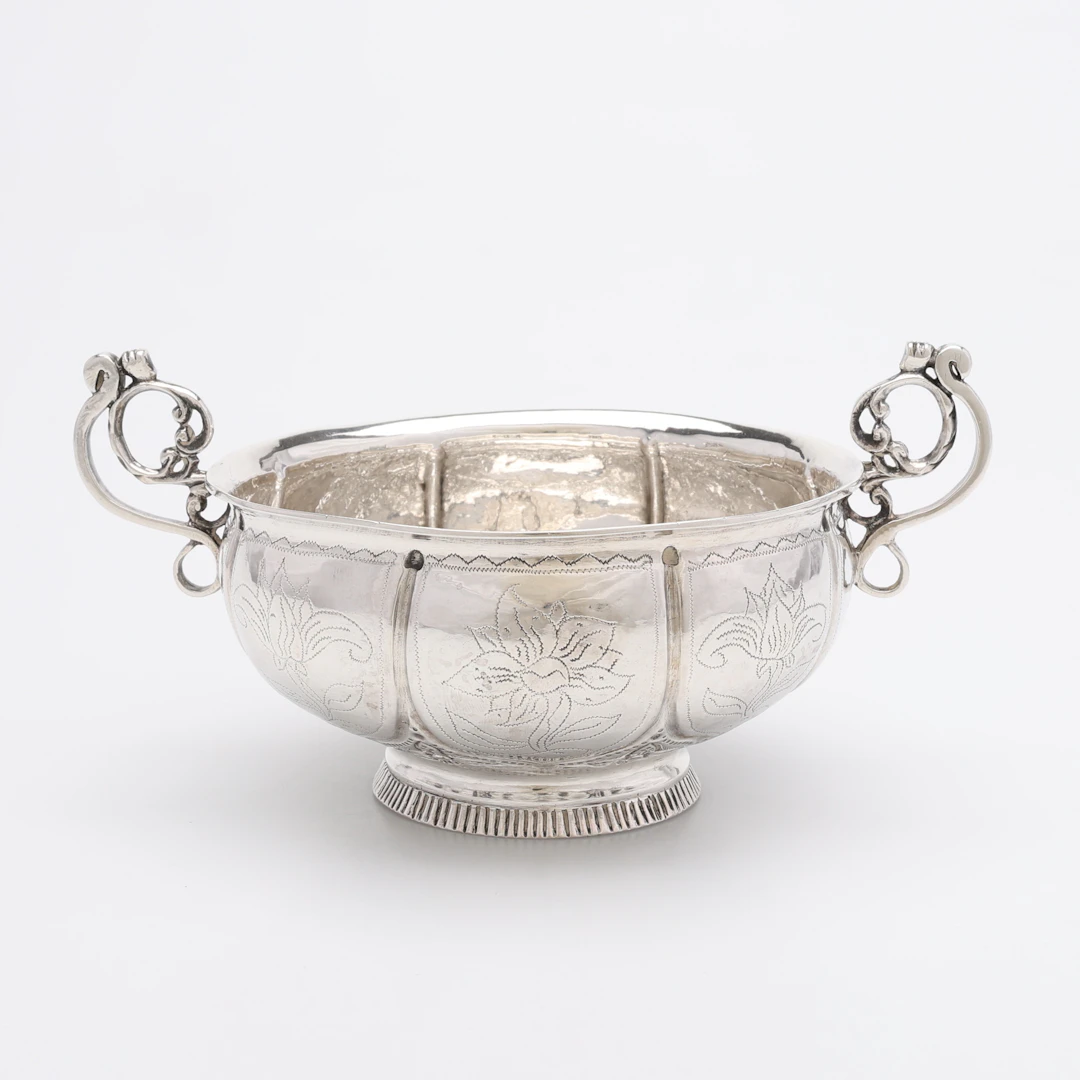 ANDERS MENELL (1759-1806) BRÄNNVINSSKÅL, silver, Kalmar, 1780.