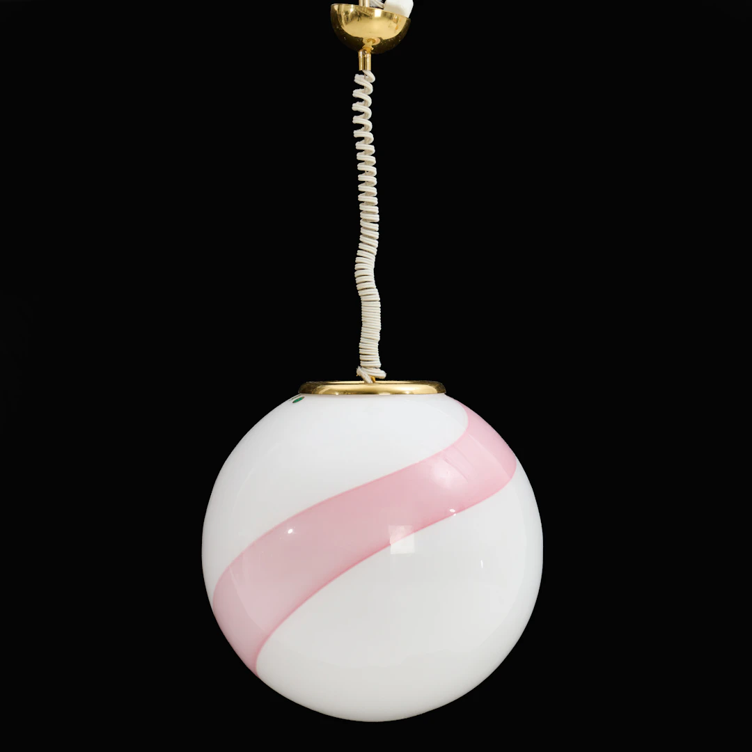 TAKLAMPA, Vetri Murano, klotformad, opakt glas med rosa rand, 1980-tal