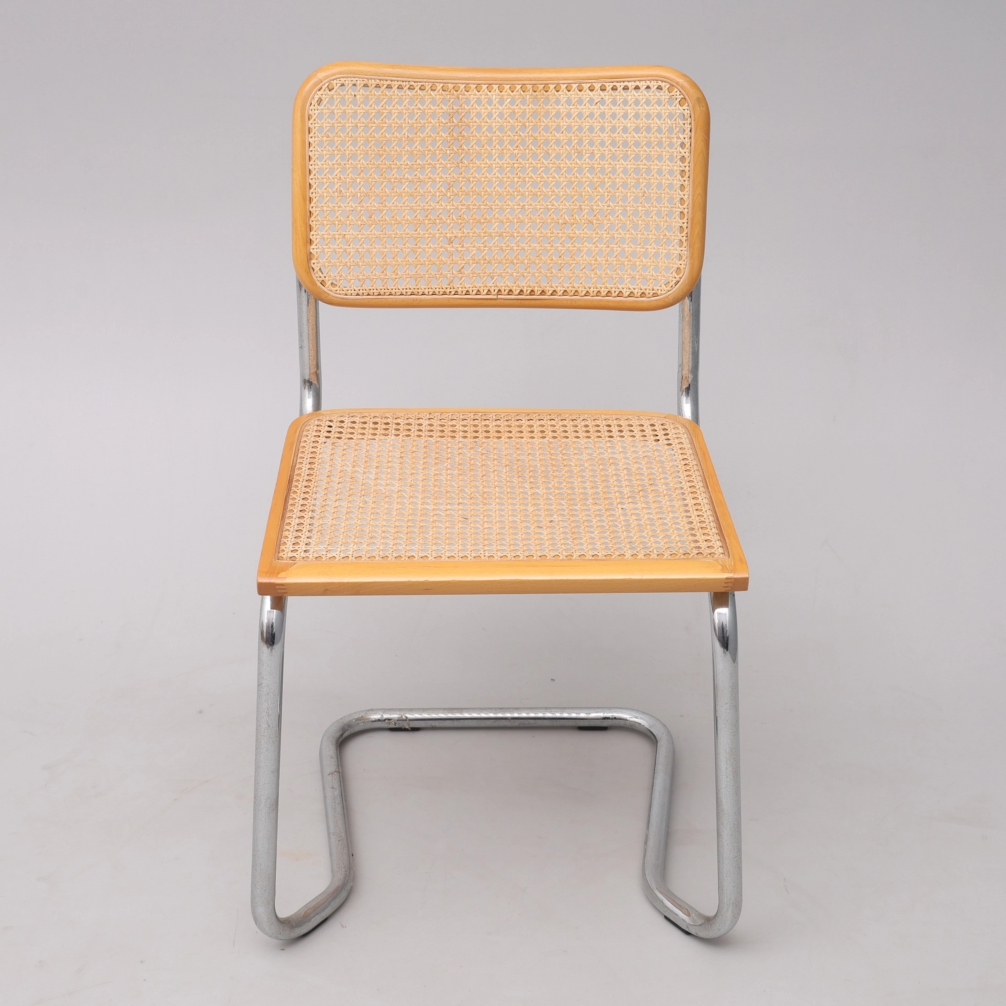 STOL, BAUHAUS-STIL, 1900-TALETS ANDRA HÄLFT.