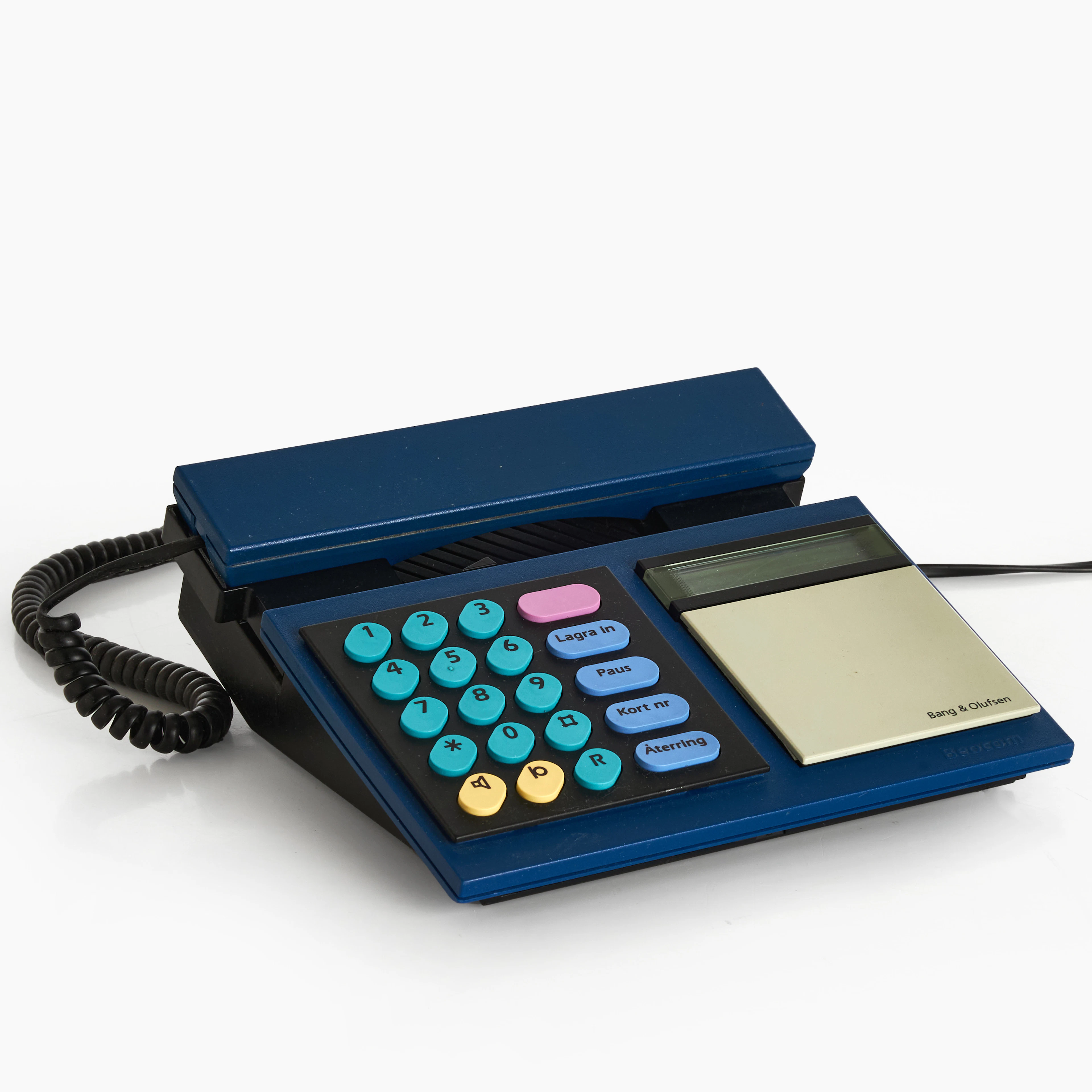 BANG & OLUFSEN. Design: Lone och Gideon Lindinger-Loewy, telefon